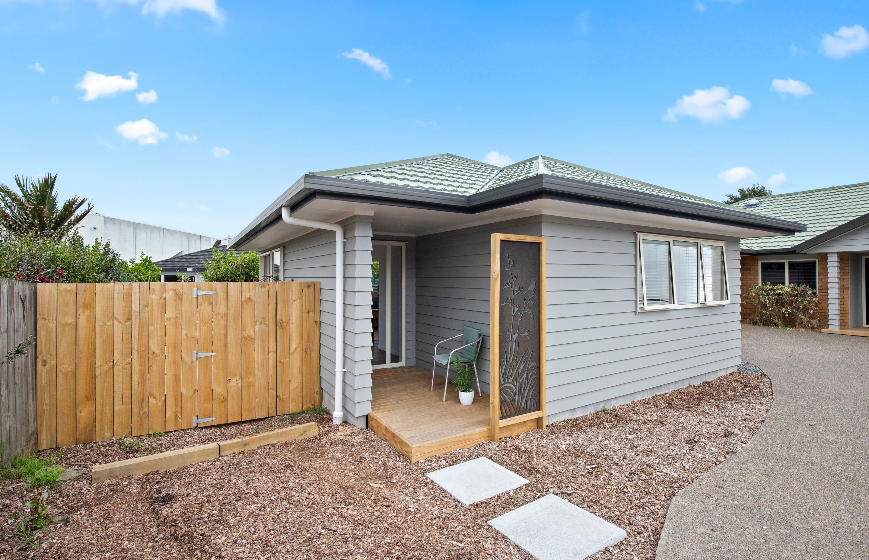 Stylish and Self-Contained Granny Flat