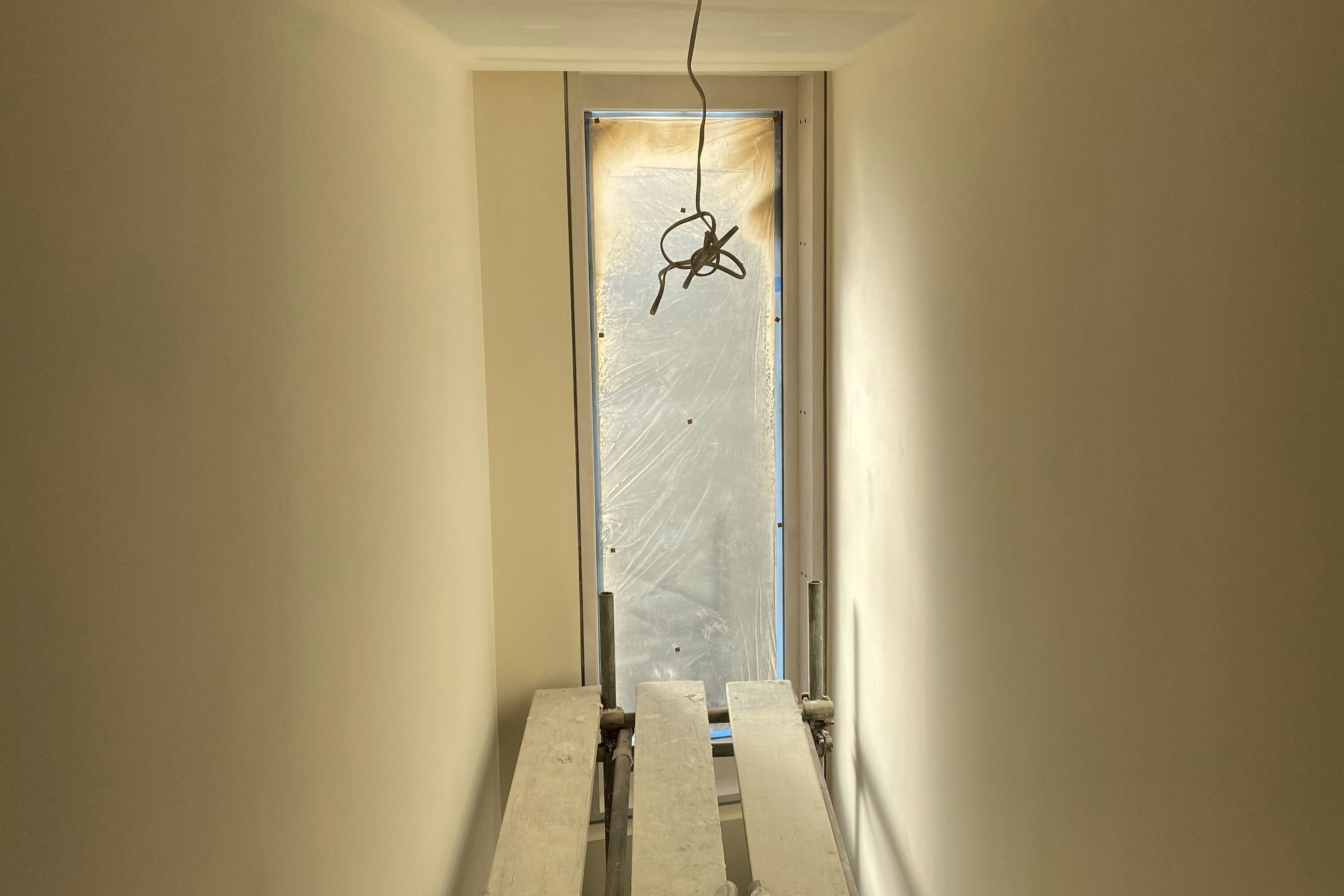9 Gunson Str