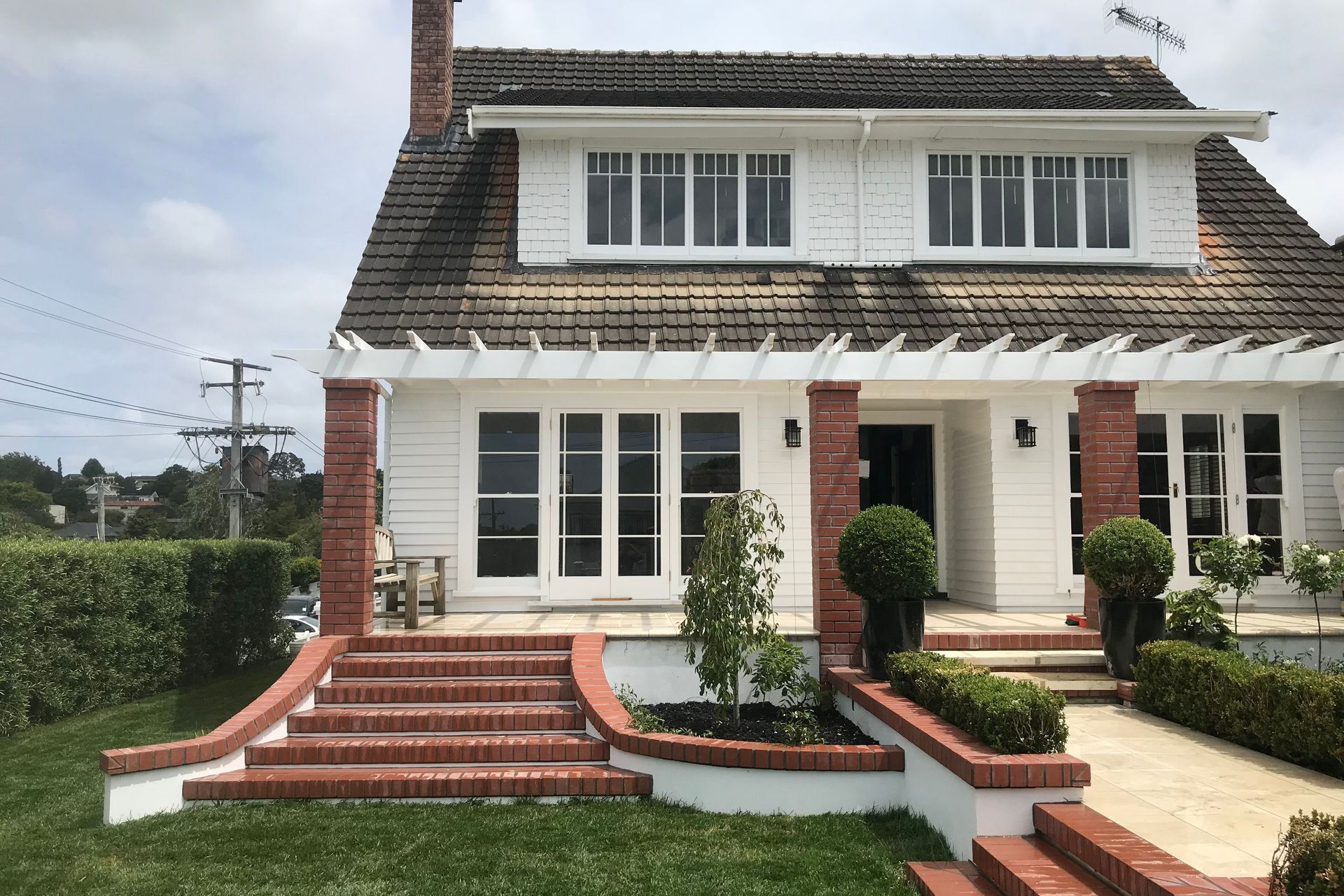 English Rose, Remuera