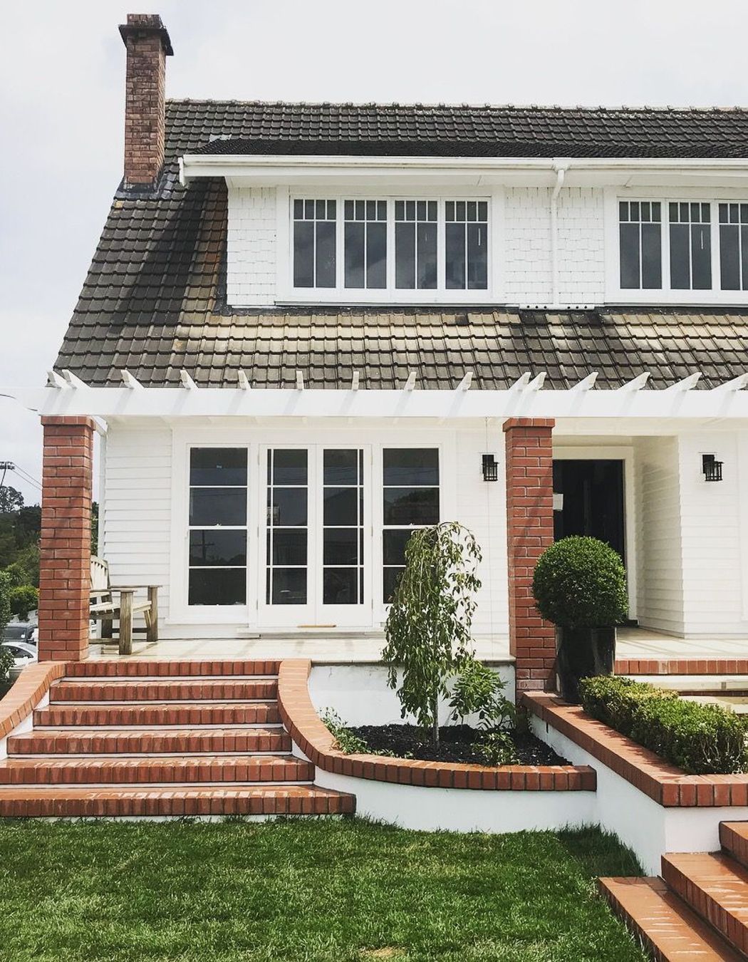 English Rose, Remuera