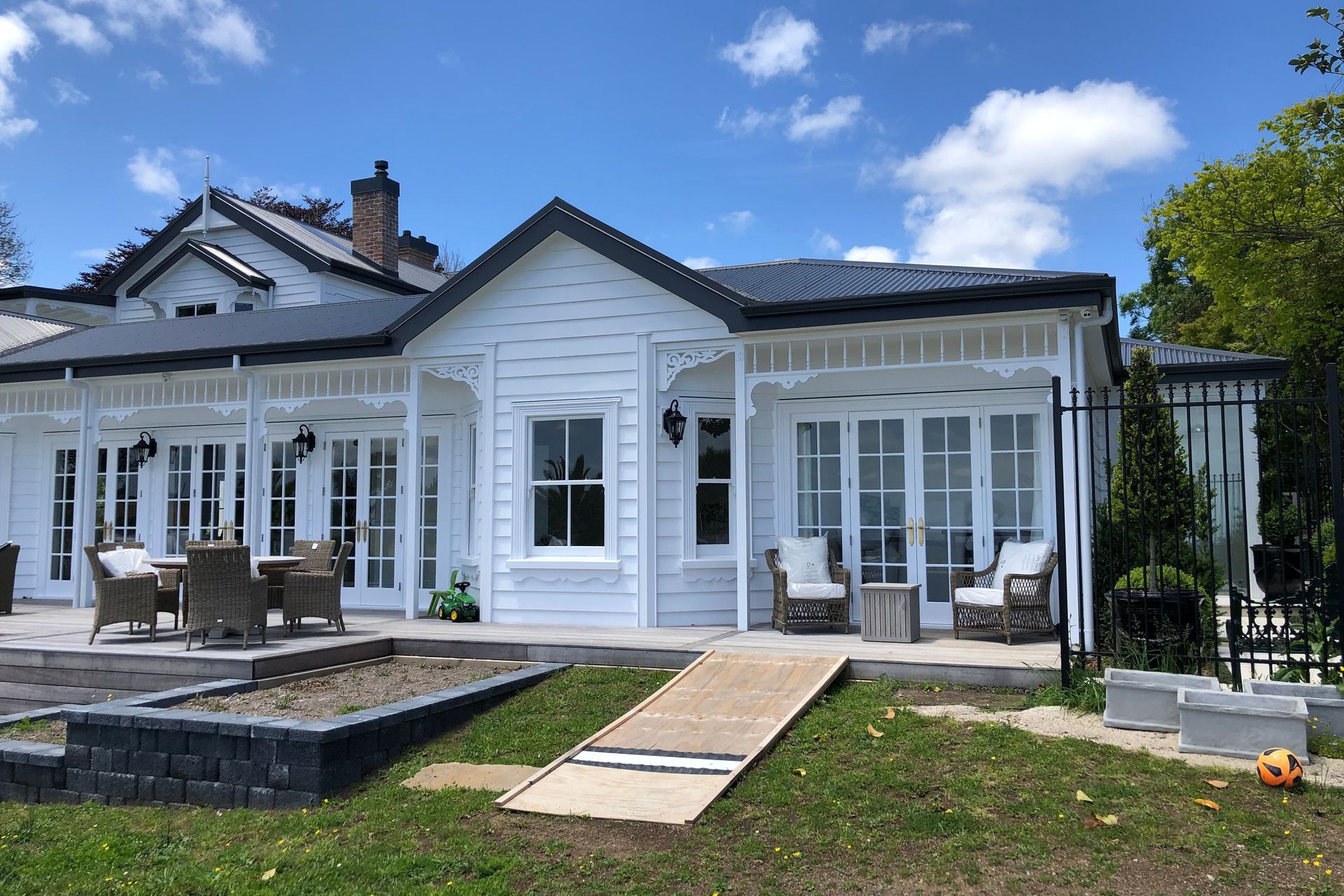 Villa Restoration - Bombay Hills