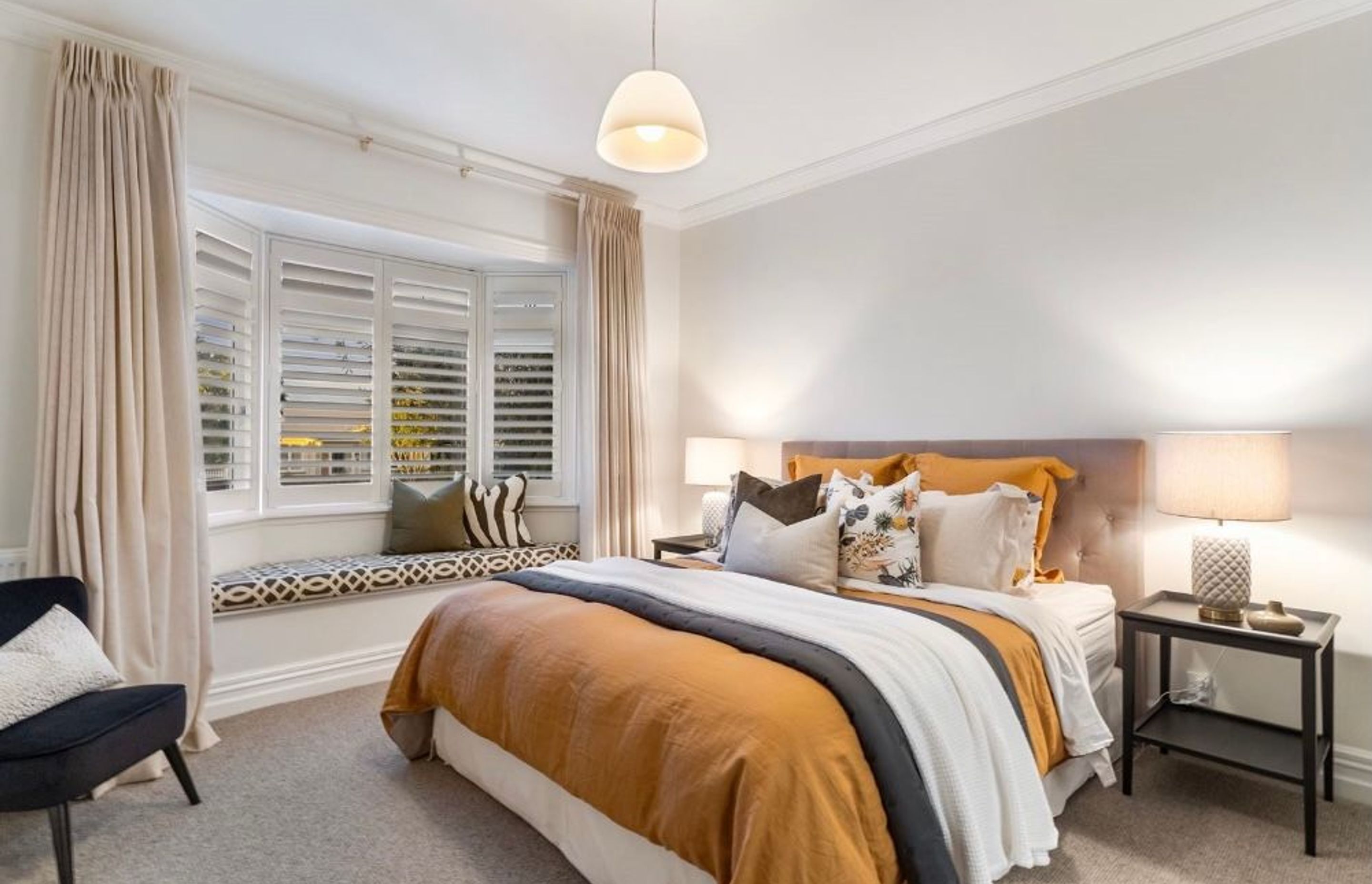 Chevalier Chic, Point Chev