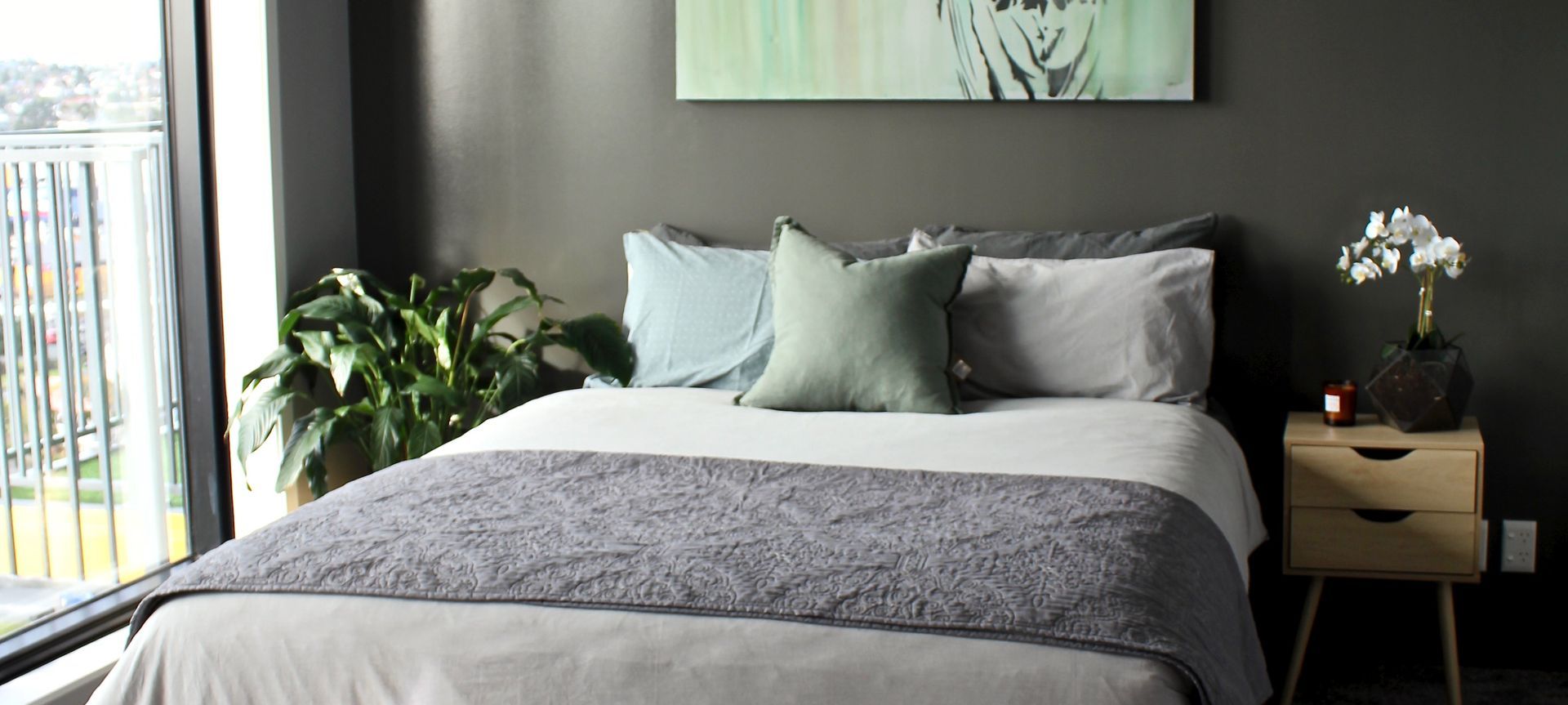 New Lynn Apartment banner