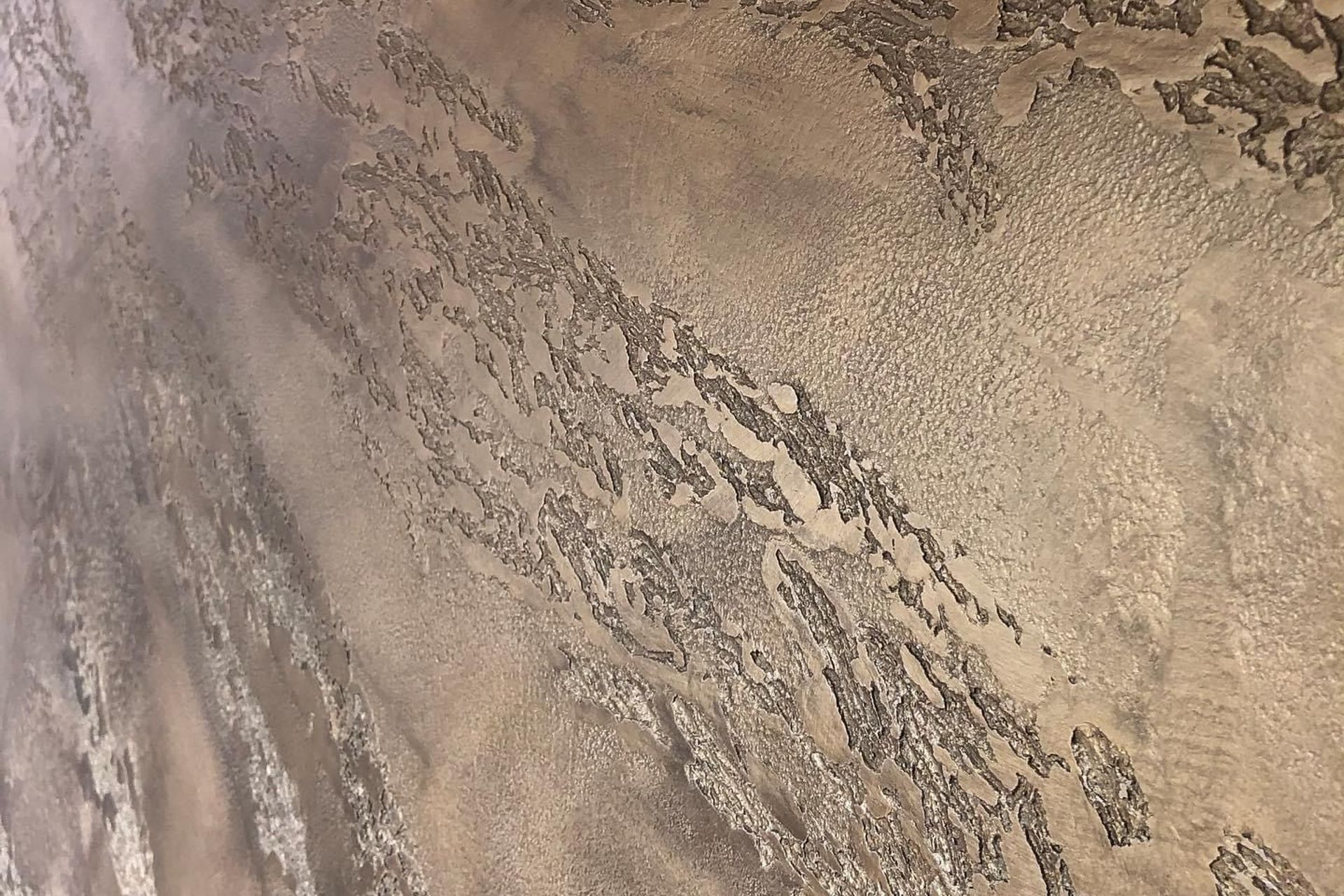 Feature wall, Golden split stone - Venetian plaster