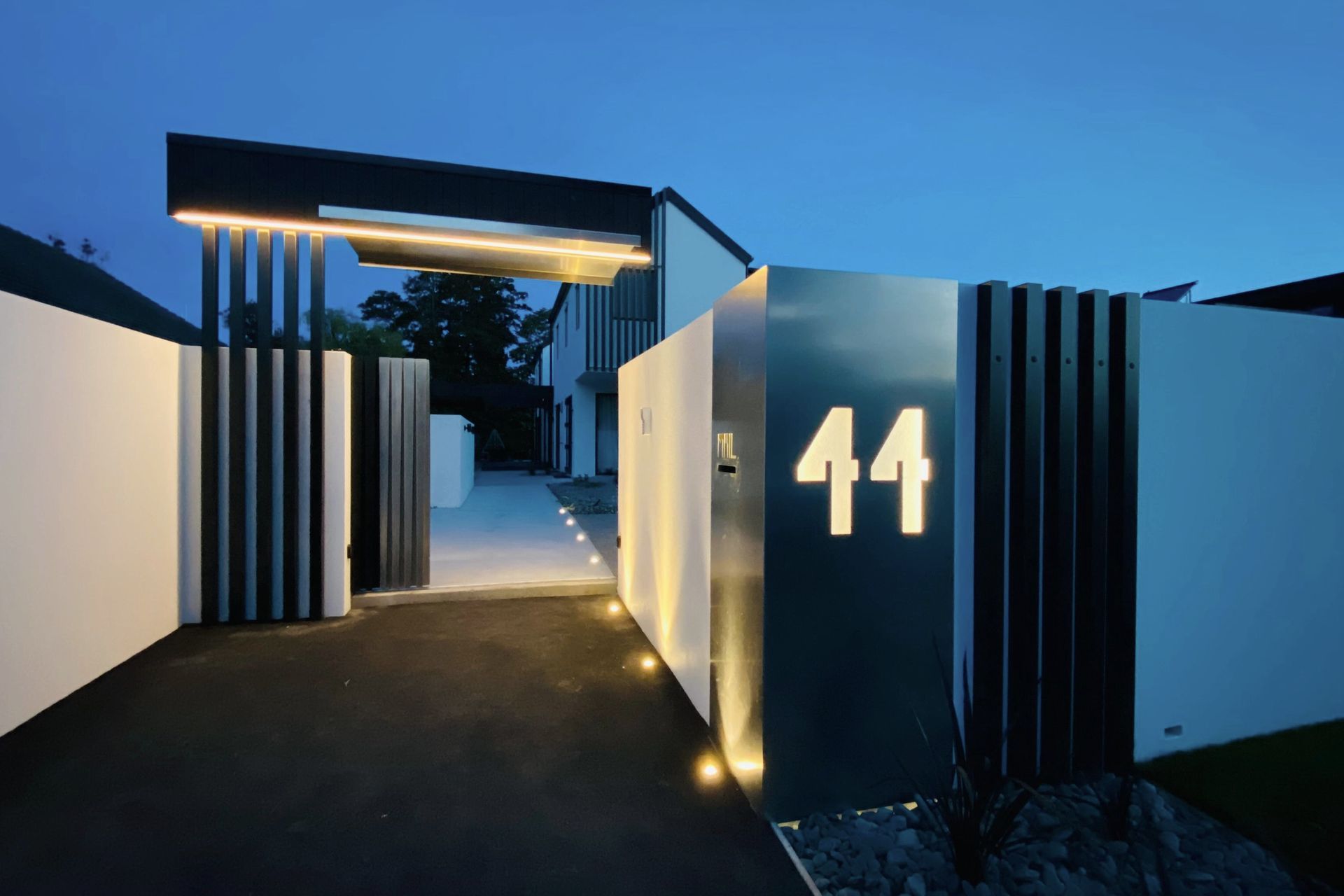 Re-Design on Clifford Ave