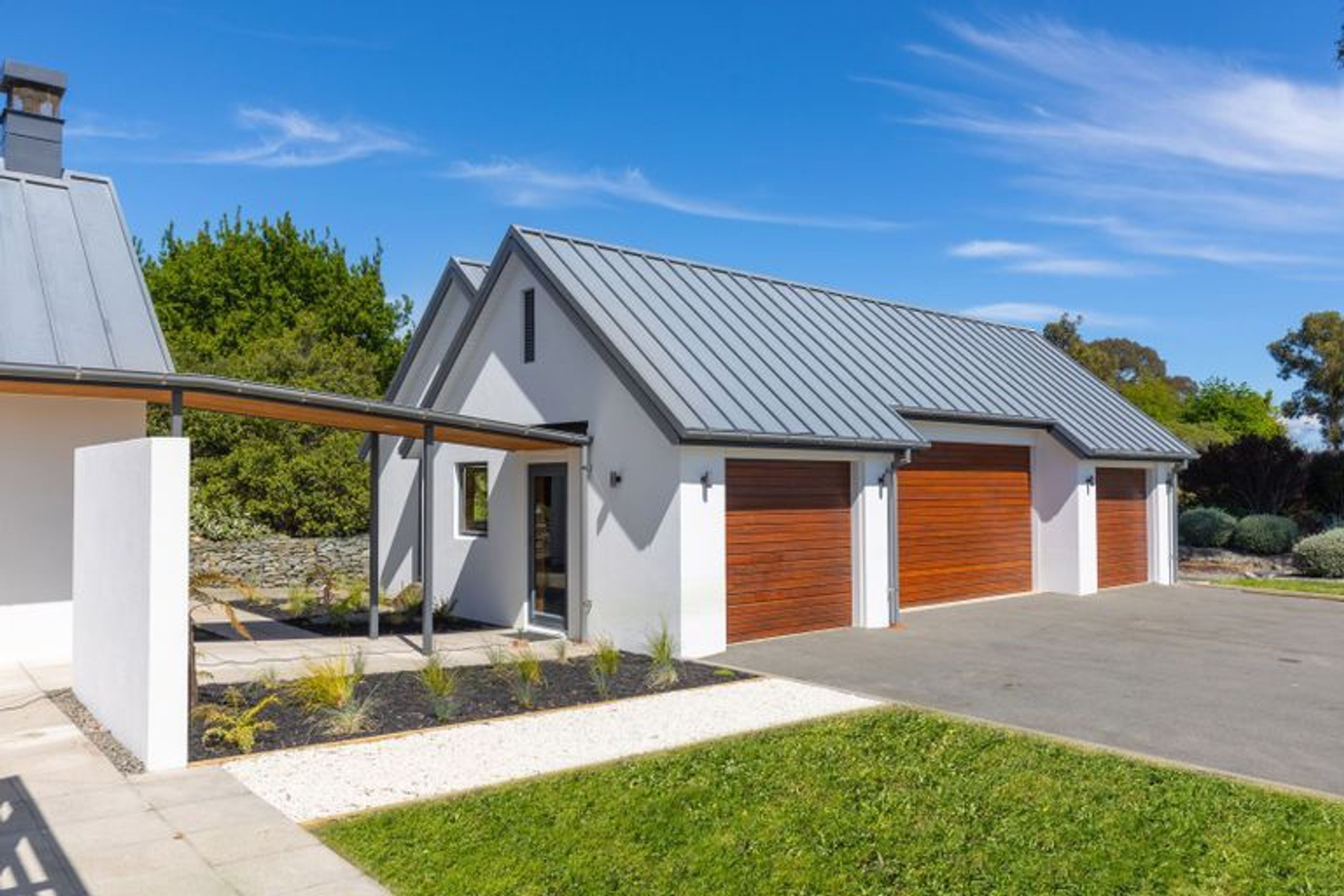 Home Staging, Colour Consult and Interior Design - Dry Hills Rise