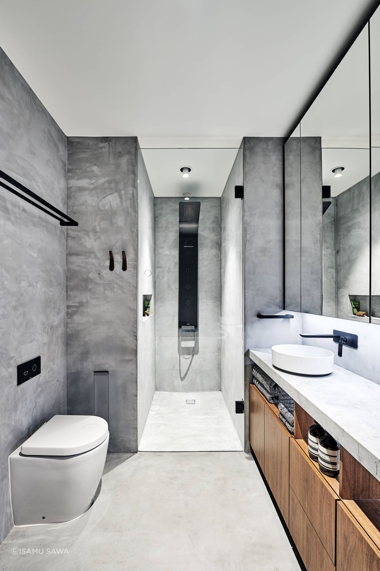 Bachelor Pad