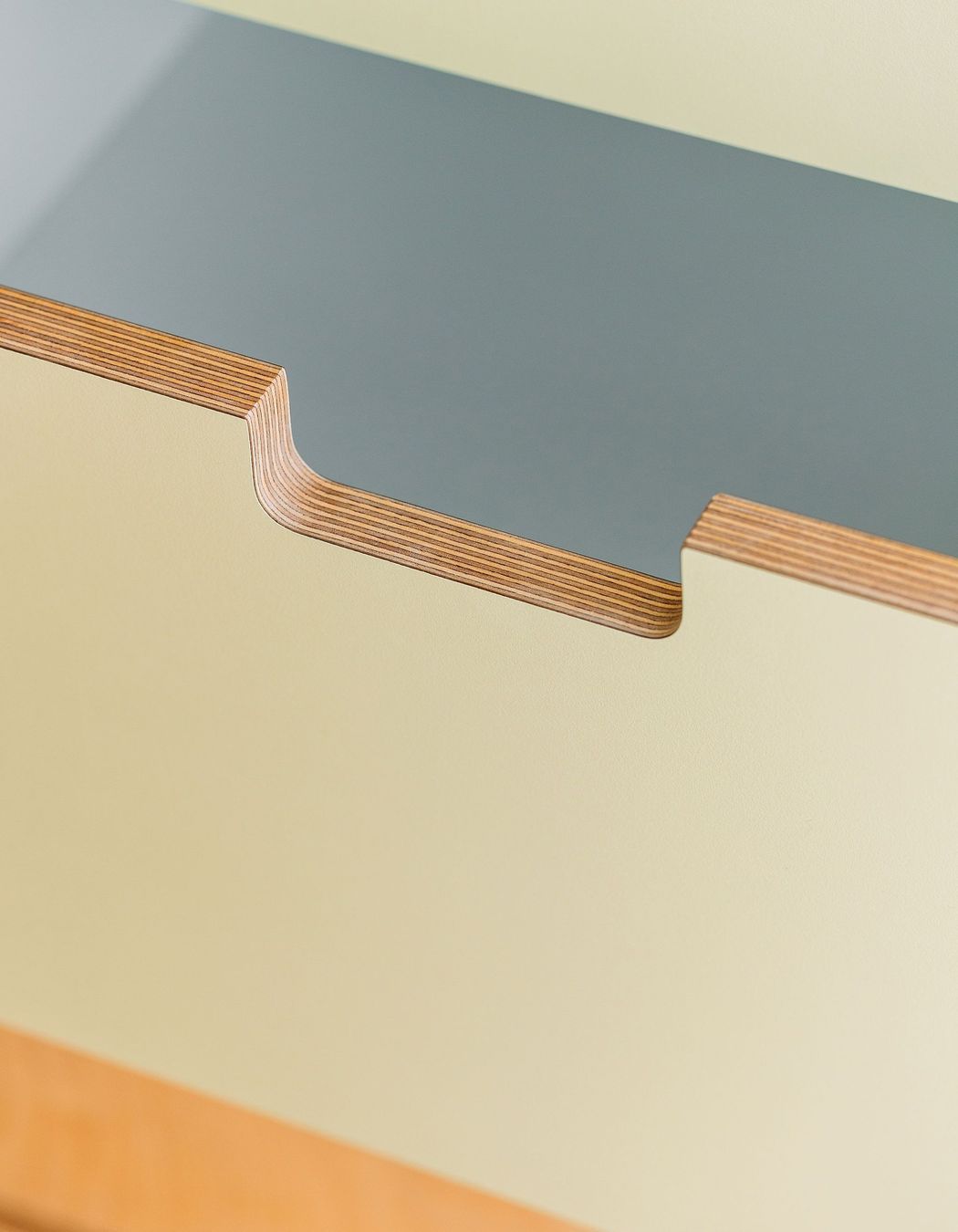 Simple cut-out handles.