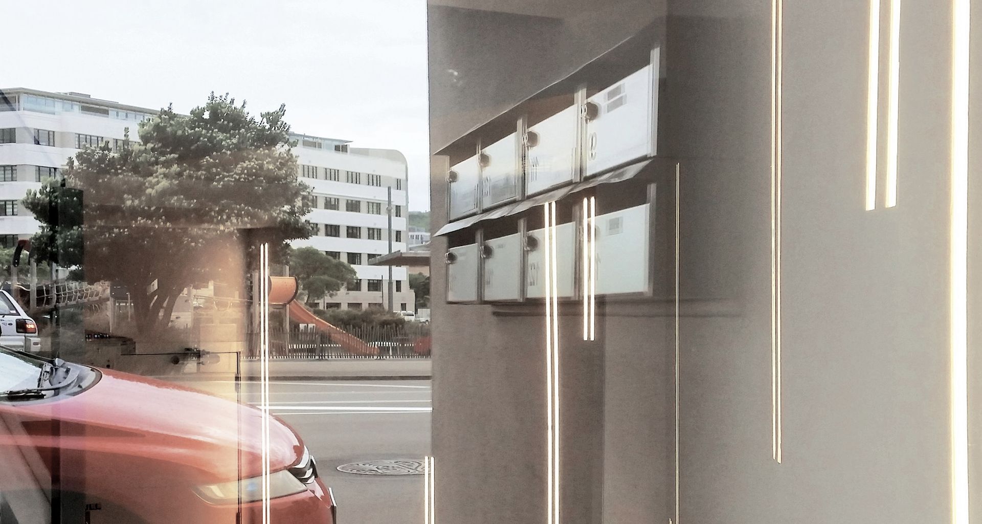 Aqua Apartments, Oriental Parade, Wellington banner