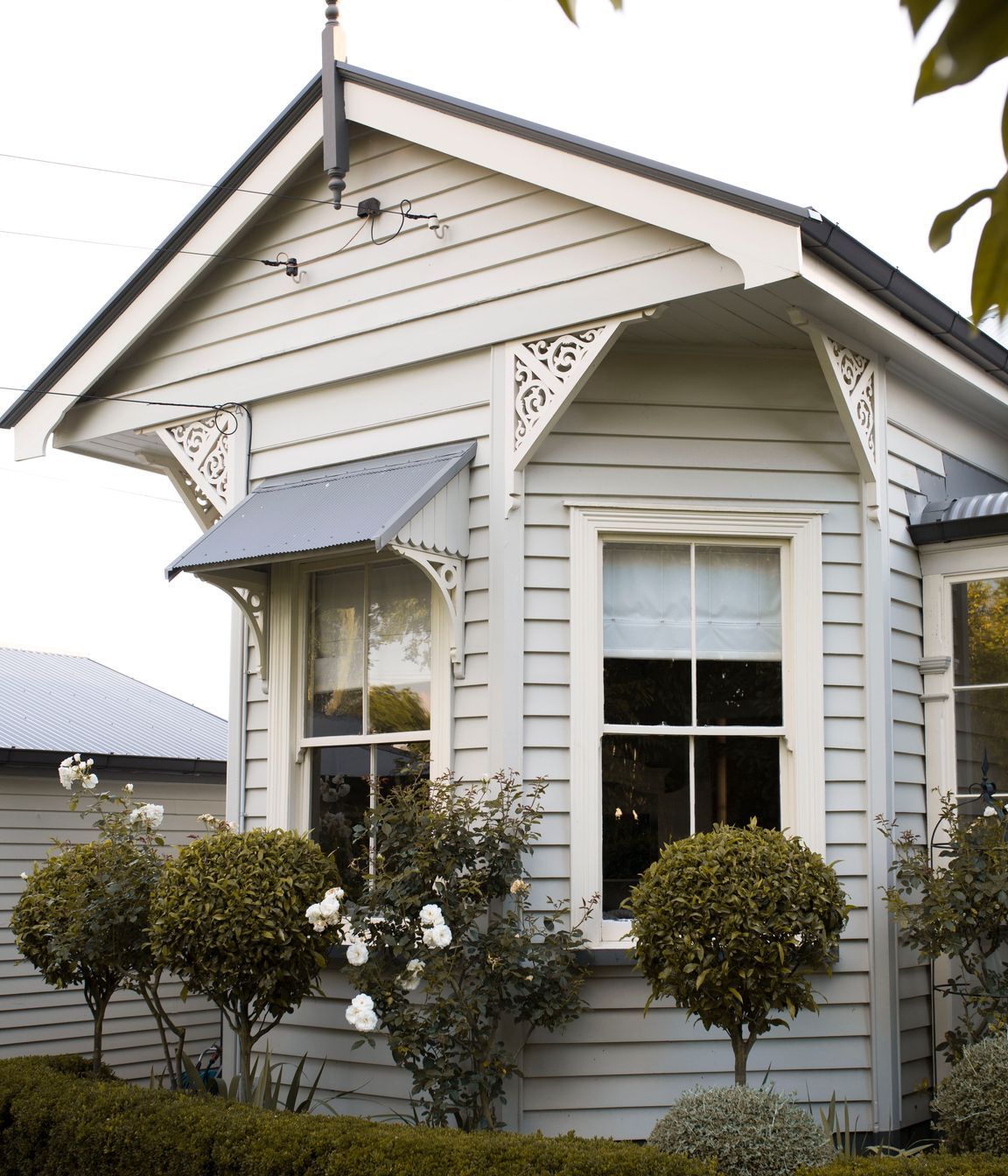 Villa Re-Roof, Hamilton