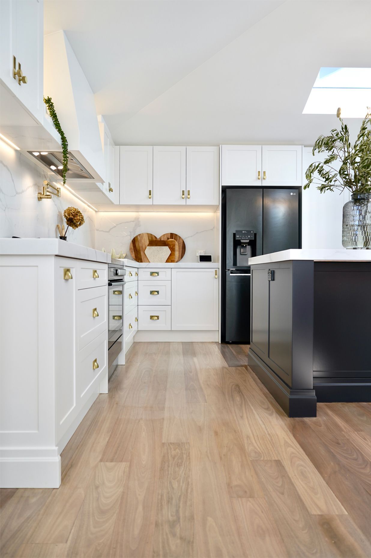 Ryde Residence - Kitchens by Emanuel