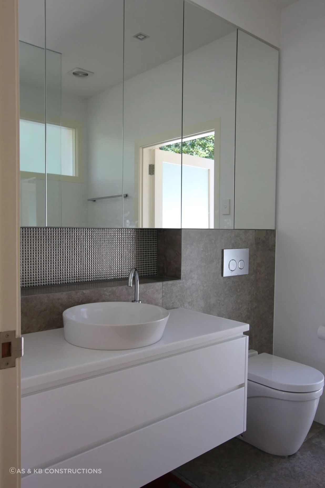 KILLARA, Clopton Dr