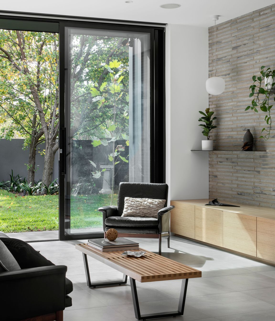 KJ-ArchitectureBay-PearlTatjana-Plitt0559.jpg