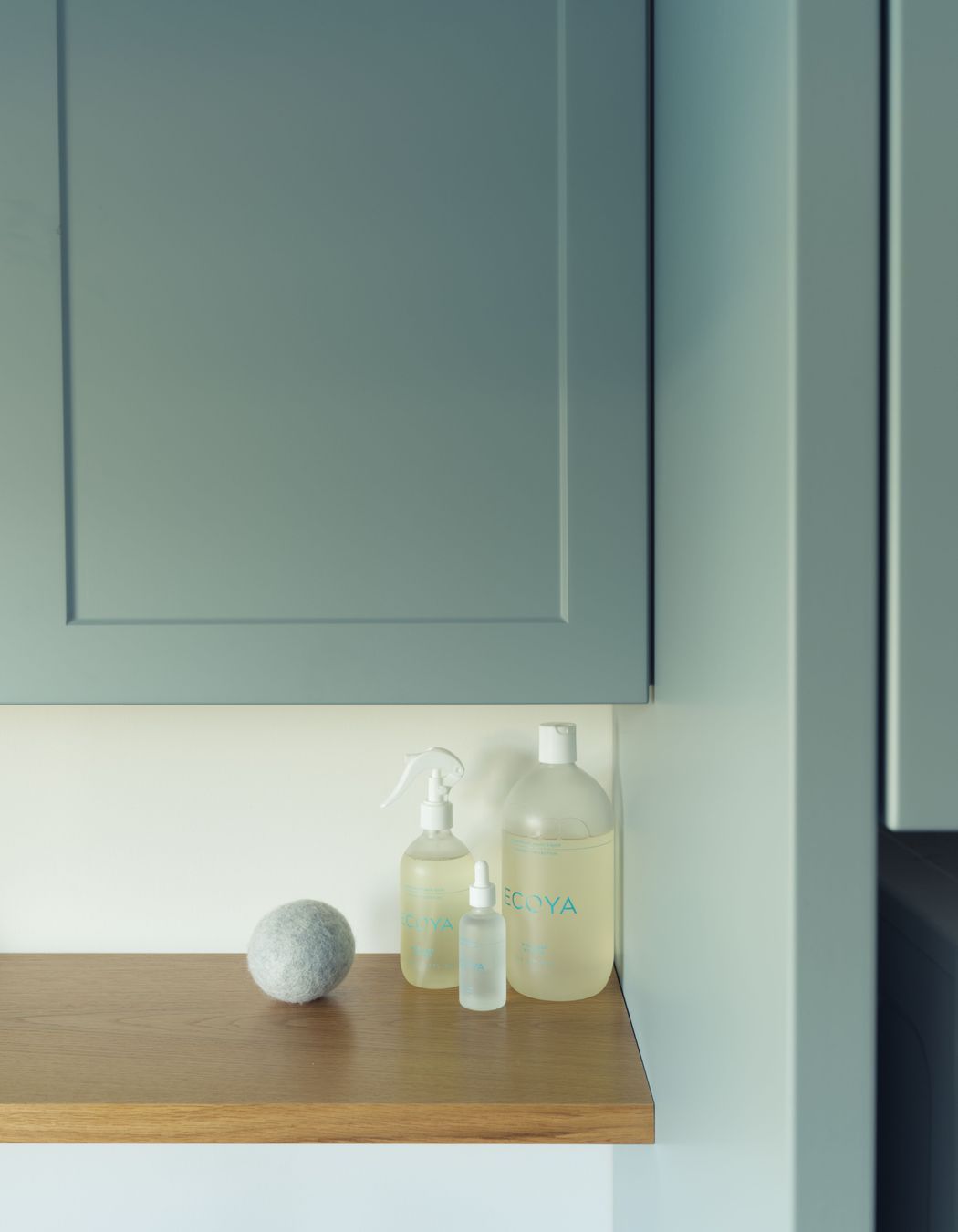 Dezignatek Cabinetry Shaker Style Doors