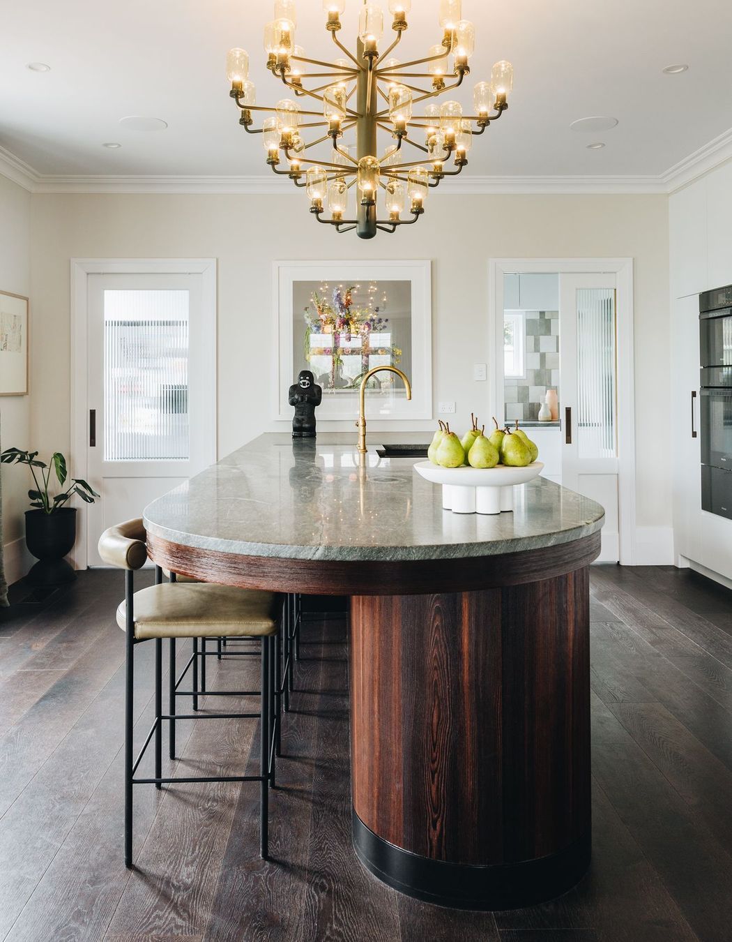 Curve Application Winter Larch Timber Island