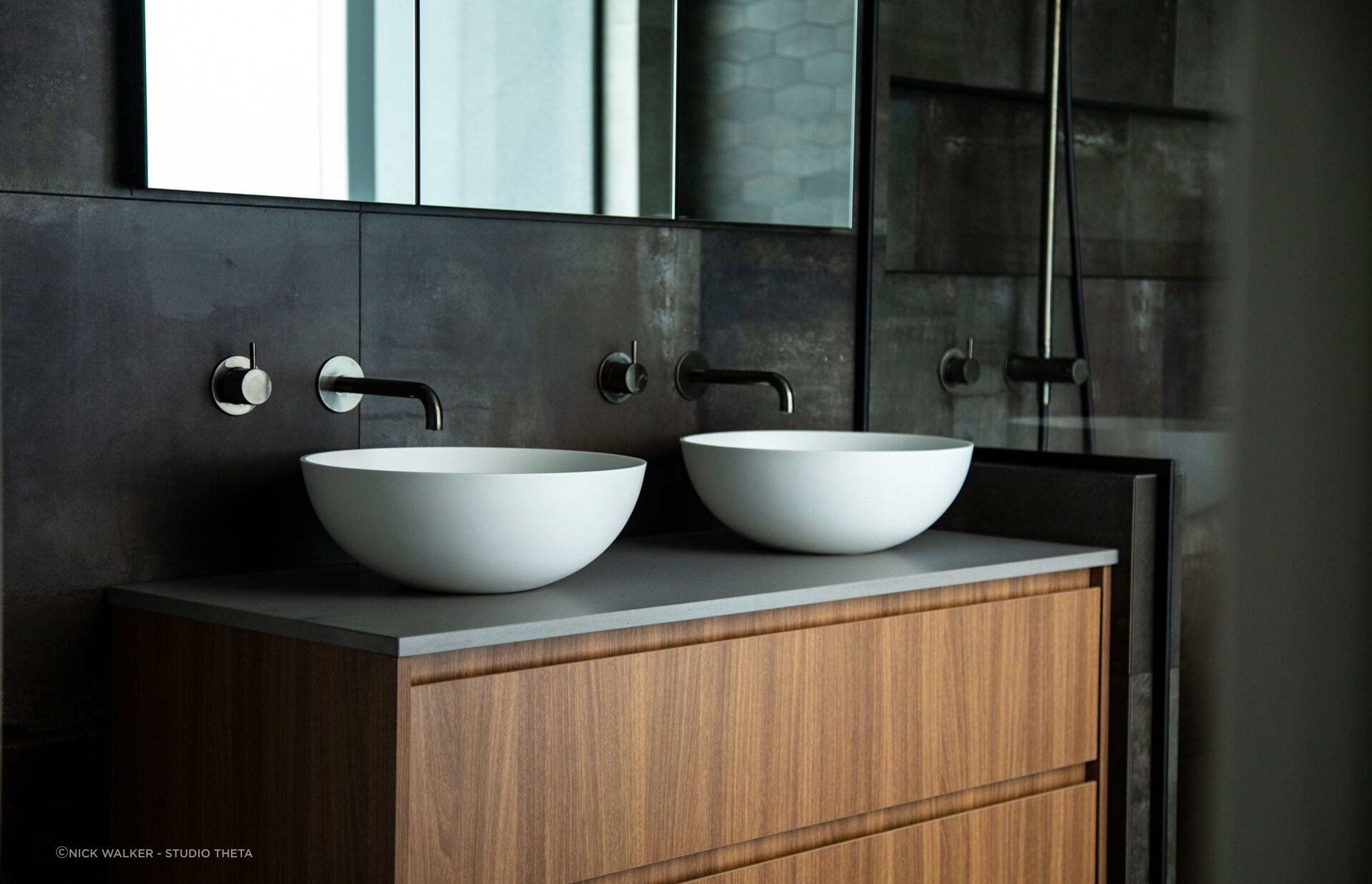 Ensuite