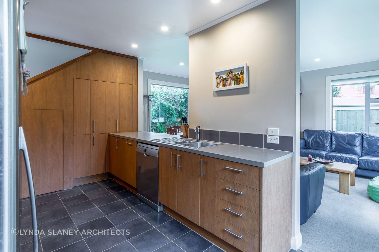 Kitchen-2-v4.jpg