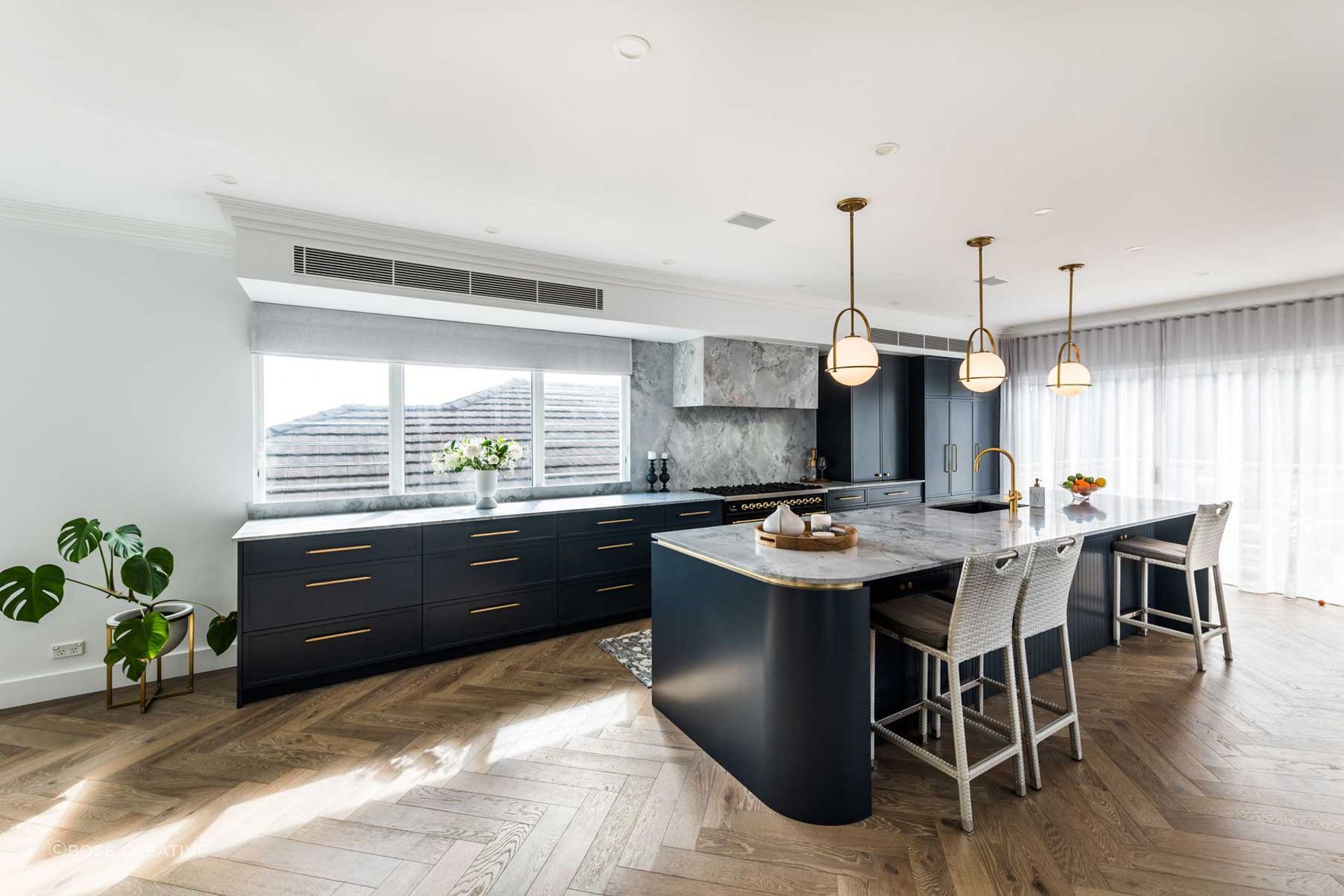 Kitchen-Design-1930s-nautical-luxury-2.jpg