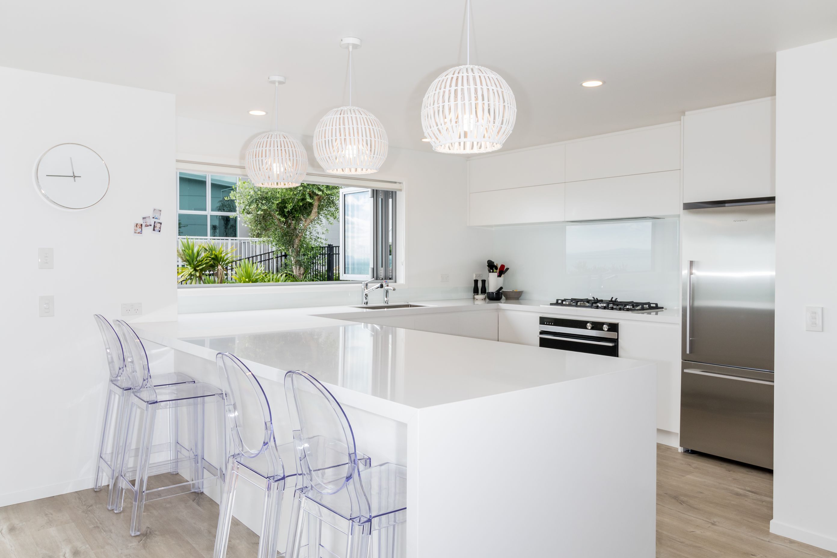 Kitchen-v19.jpg