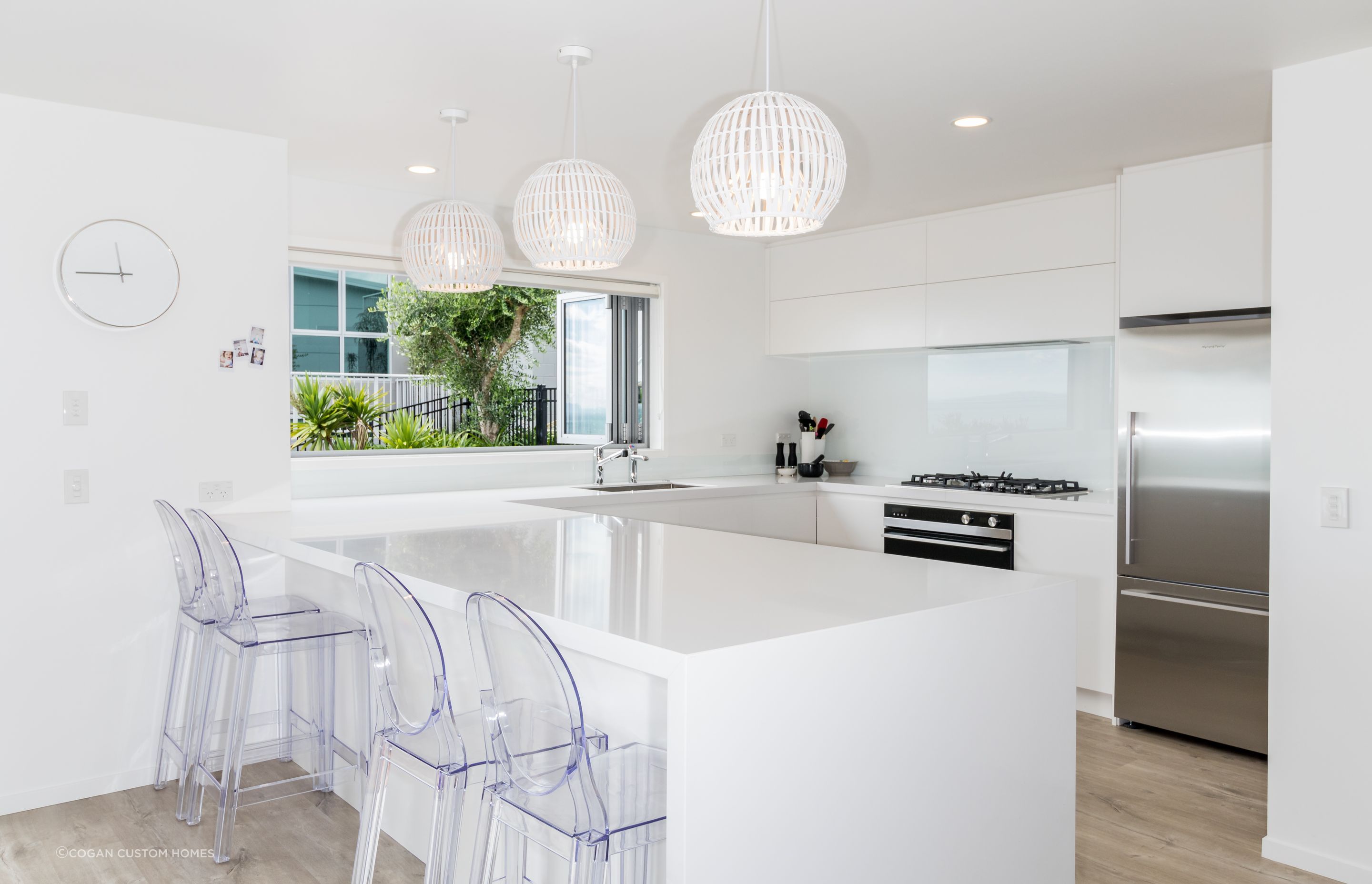 Kitchen-v19.jpg