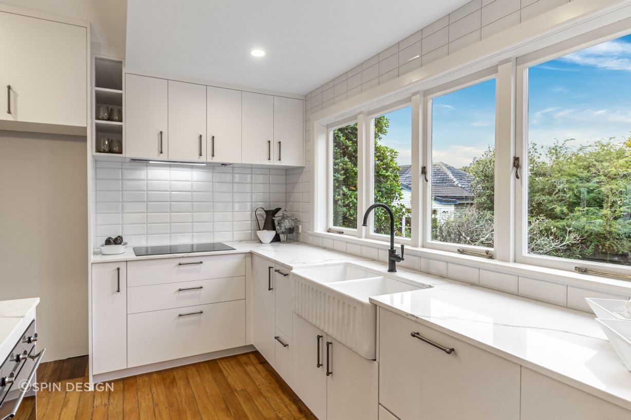 Kitchen4-v4.jpg