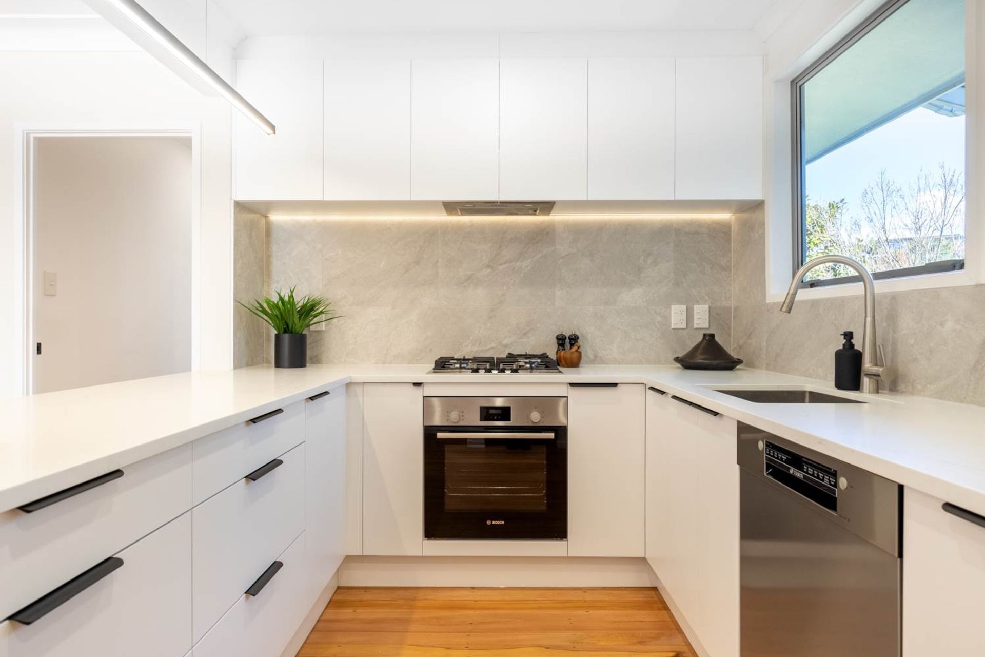Kohimarama-renovated-kitchen-and-scullery-1.jpg
