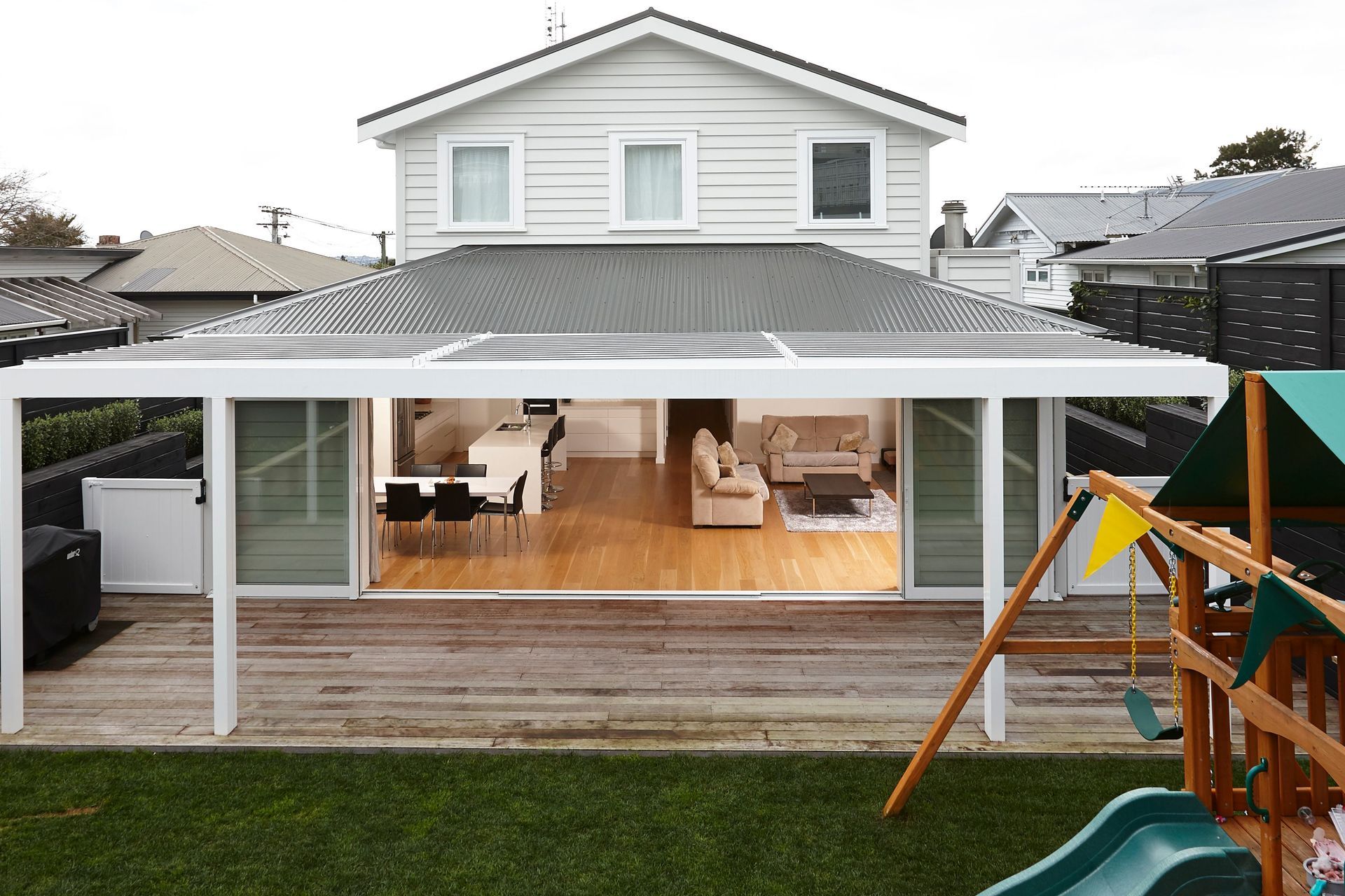 Bungalow Style In Westmere