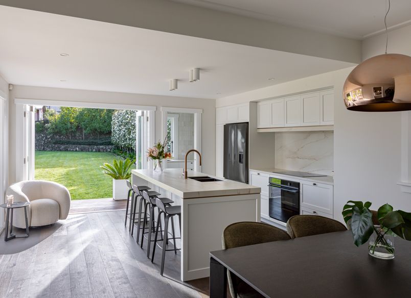 This Arts & Crafts home oozes charm & sophistication.