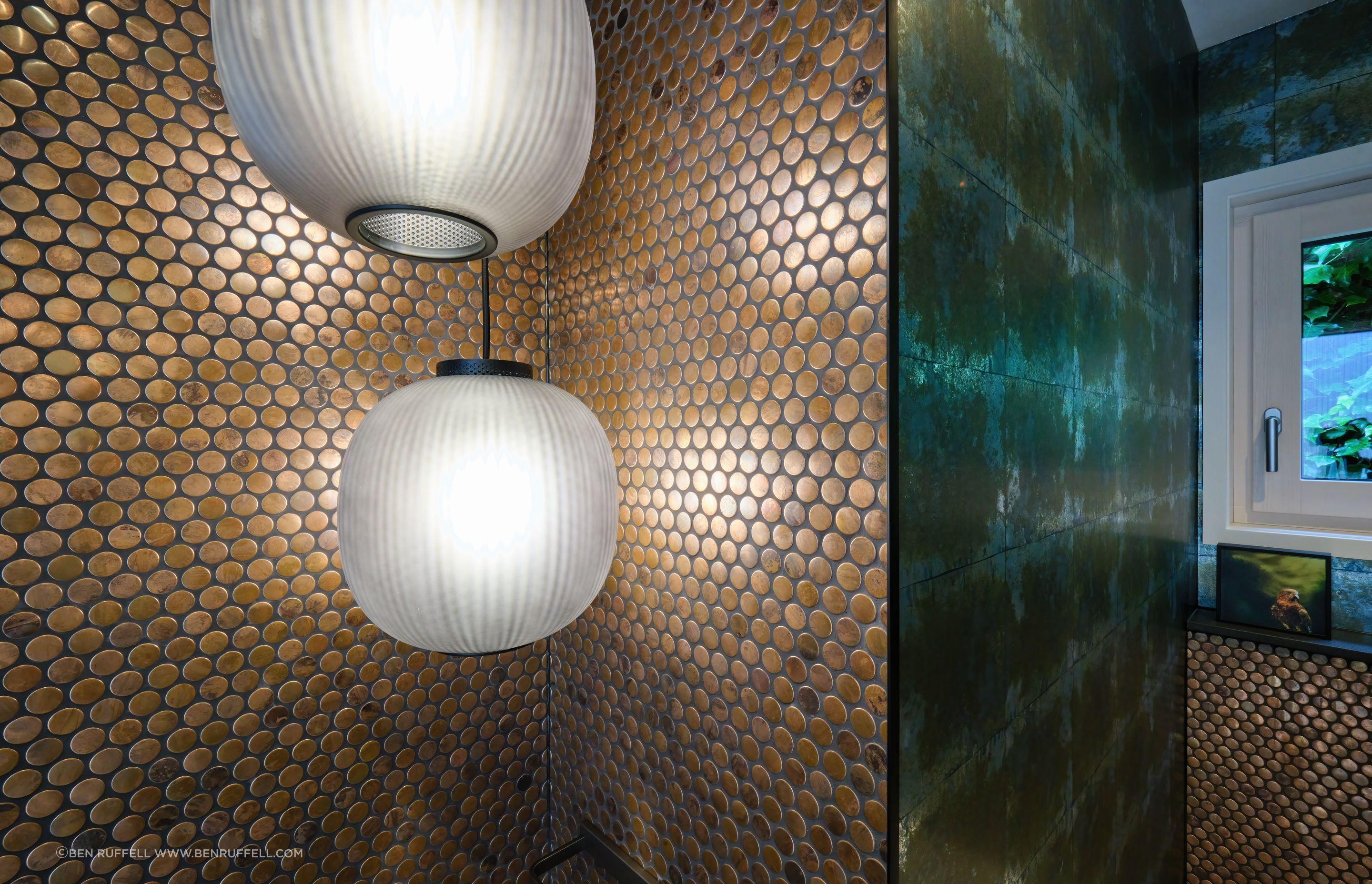 Loch-View-Queenstown-powder-room.jpg