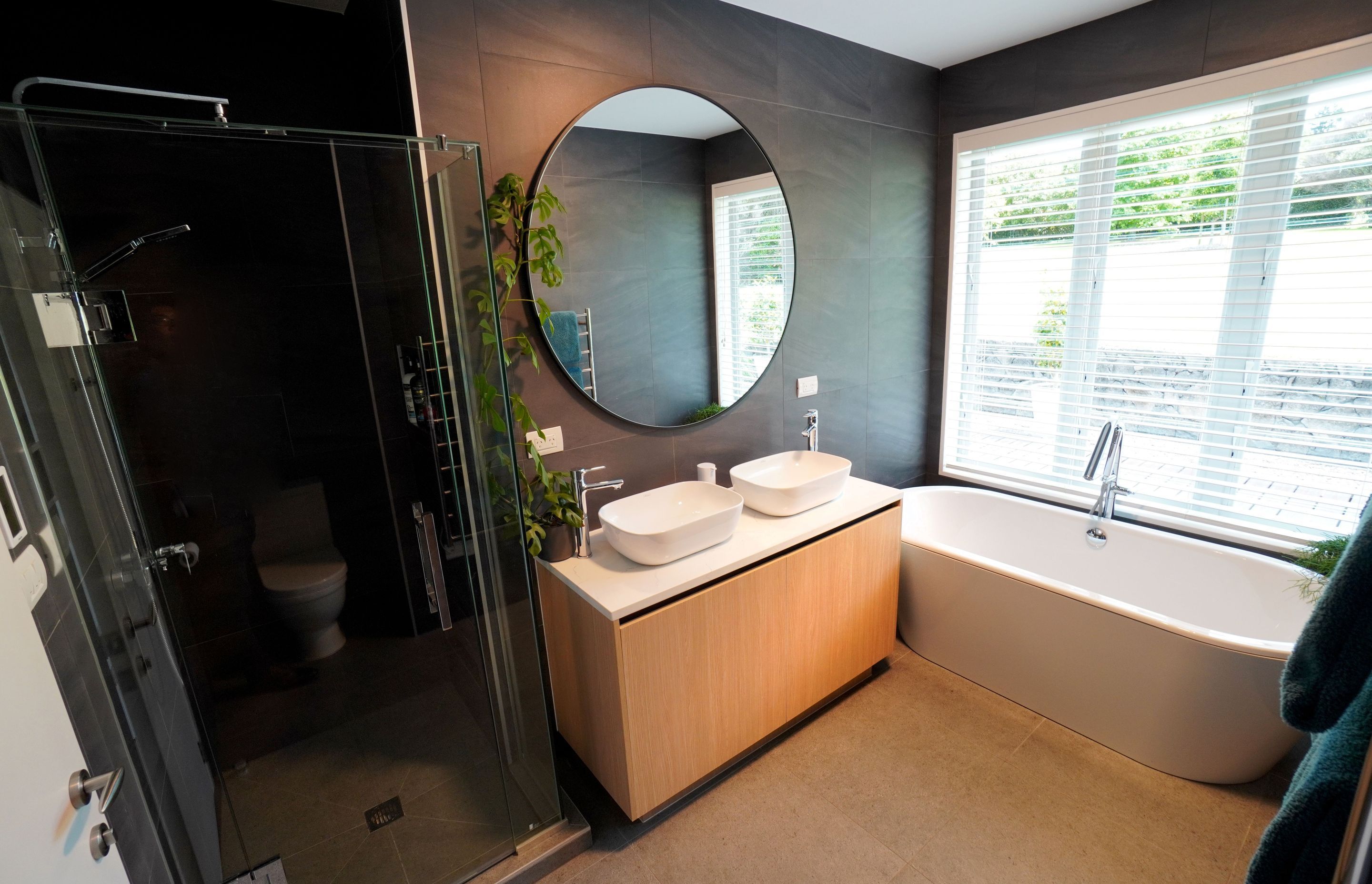 Sarah’s Bathroom Renovation – Adding Luxury &amp; Value to Their Home