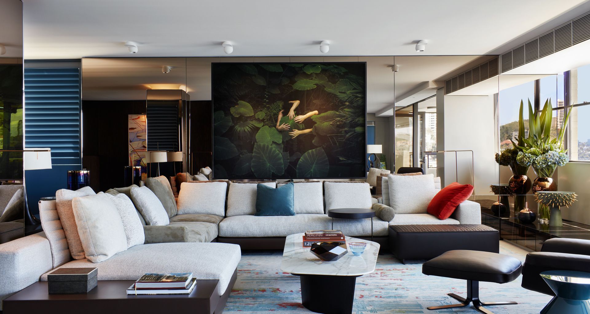 Elizabeth Bay 1 banner
