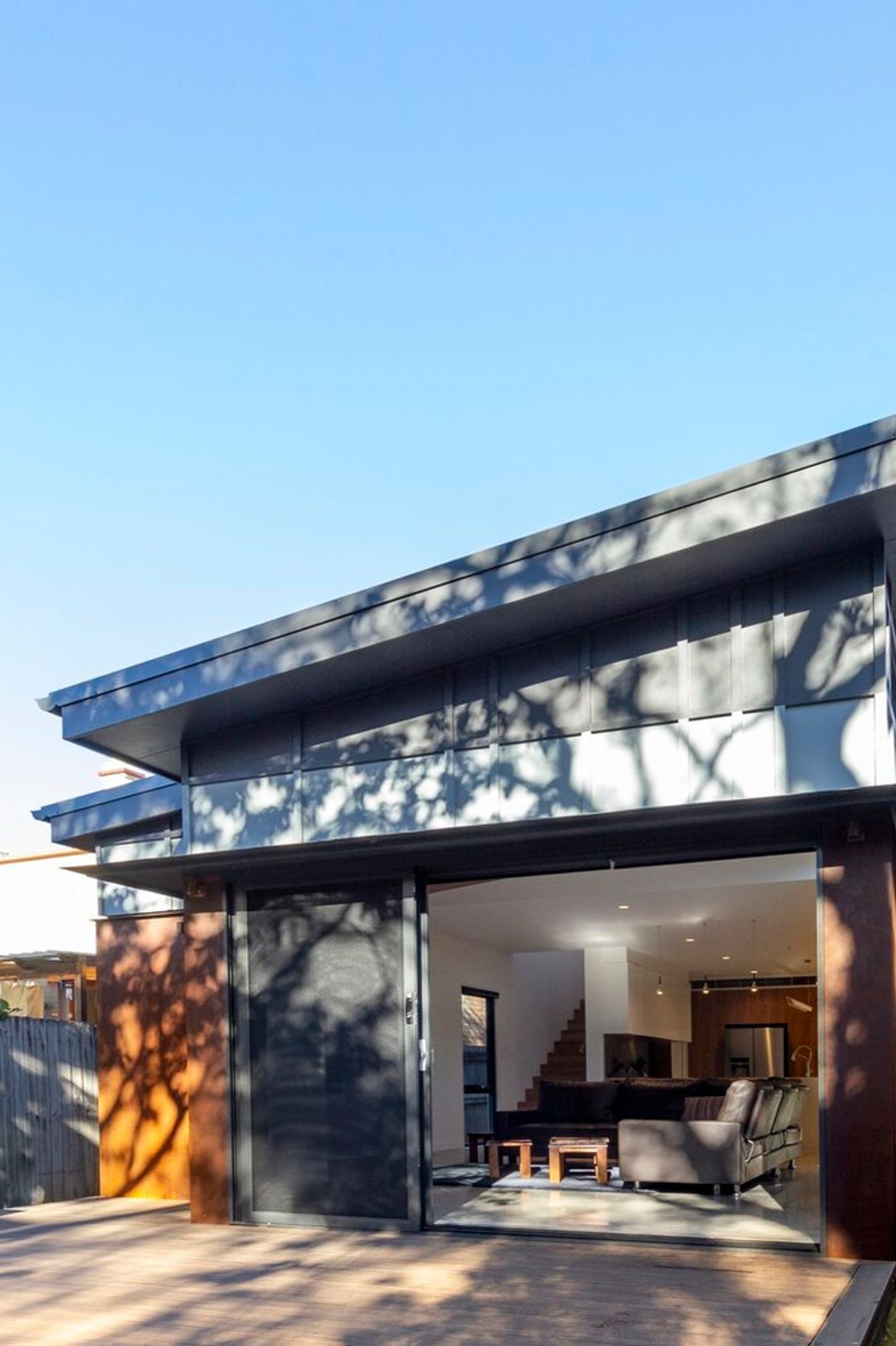 Simmons House