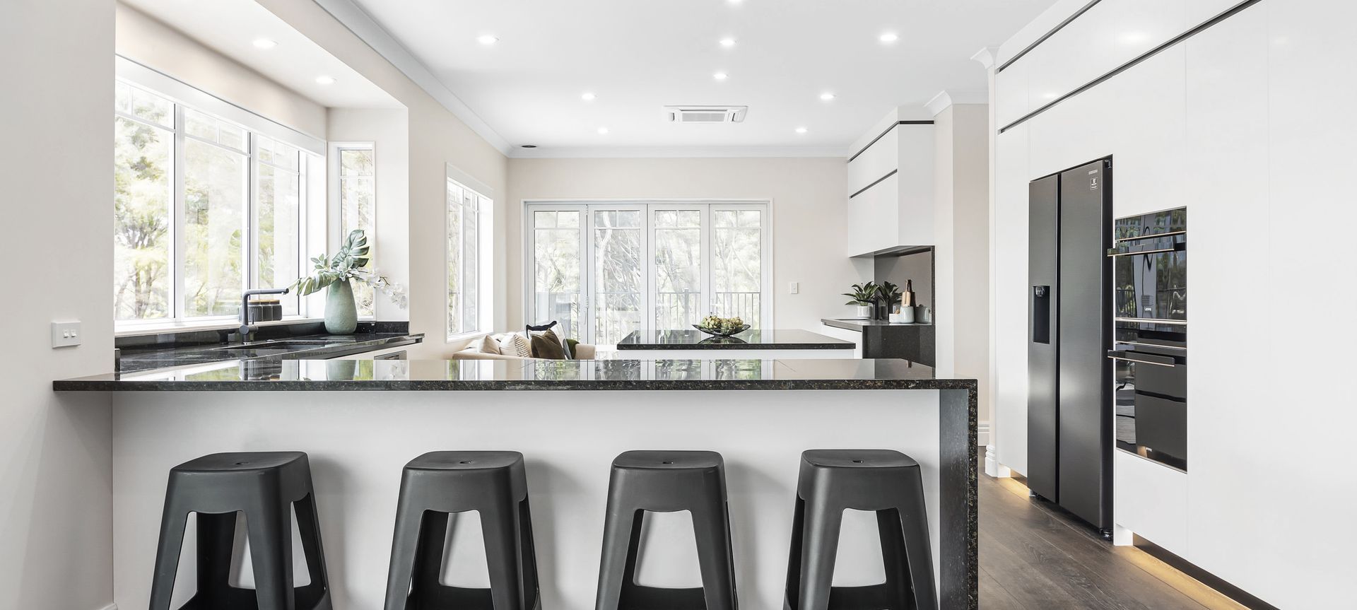 NZ Kitchens & Bathrooms Quarterly vol 29 banner