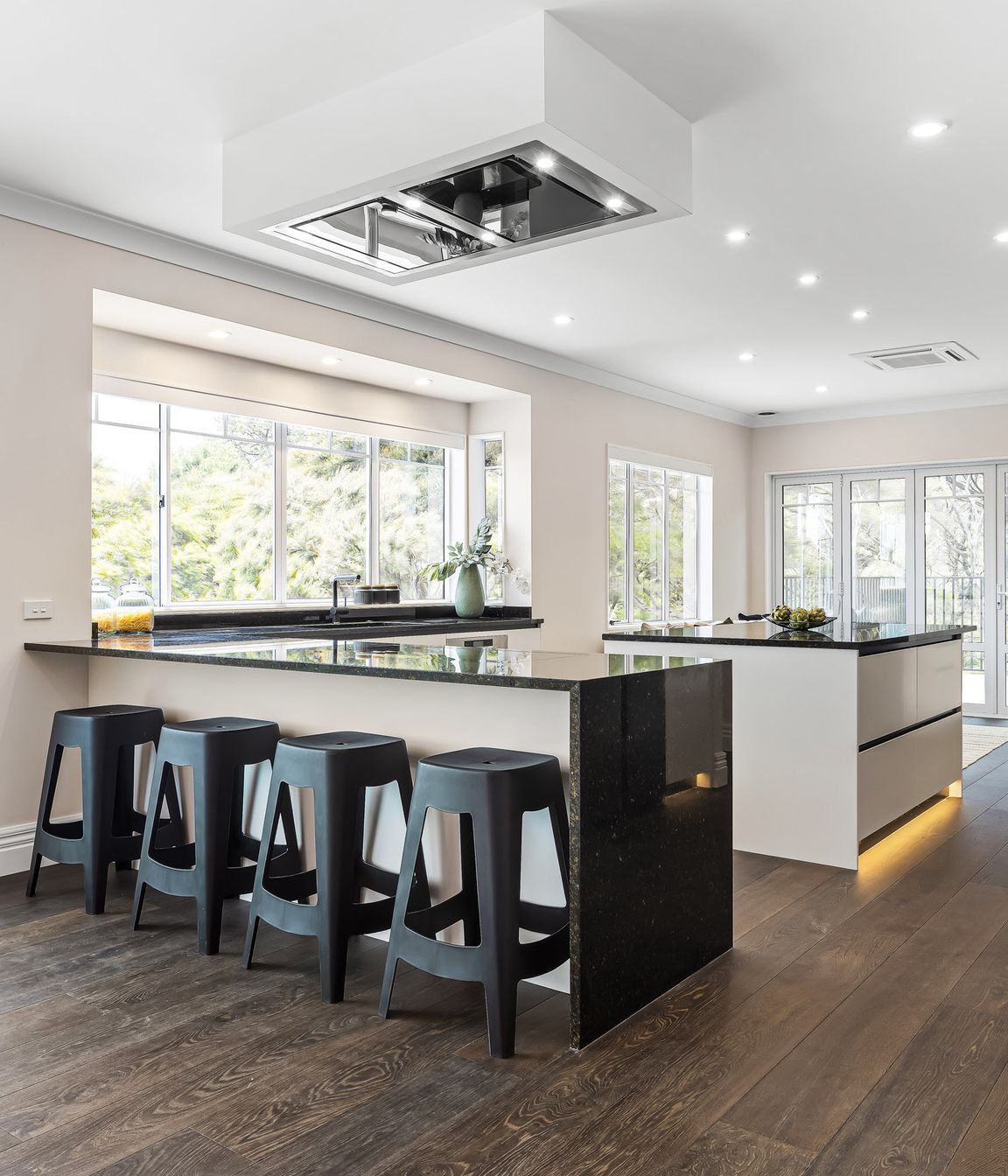 NZ Kitchens &amp; Bathroom Quarterly vol 29
