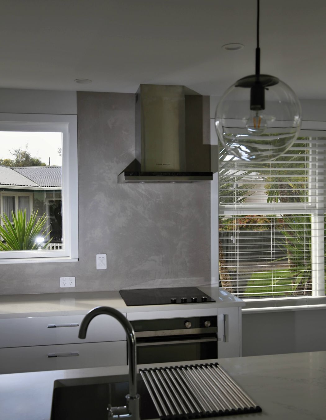 Venetian plaster Kitchen splashback