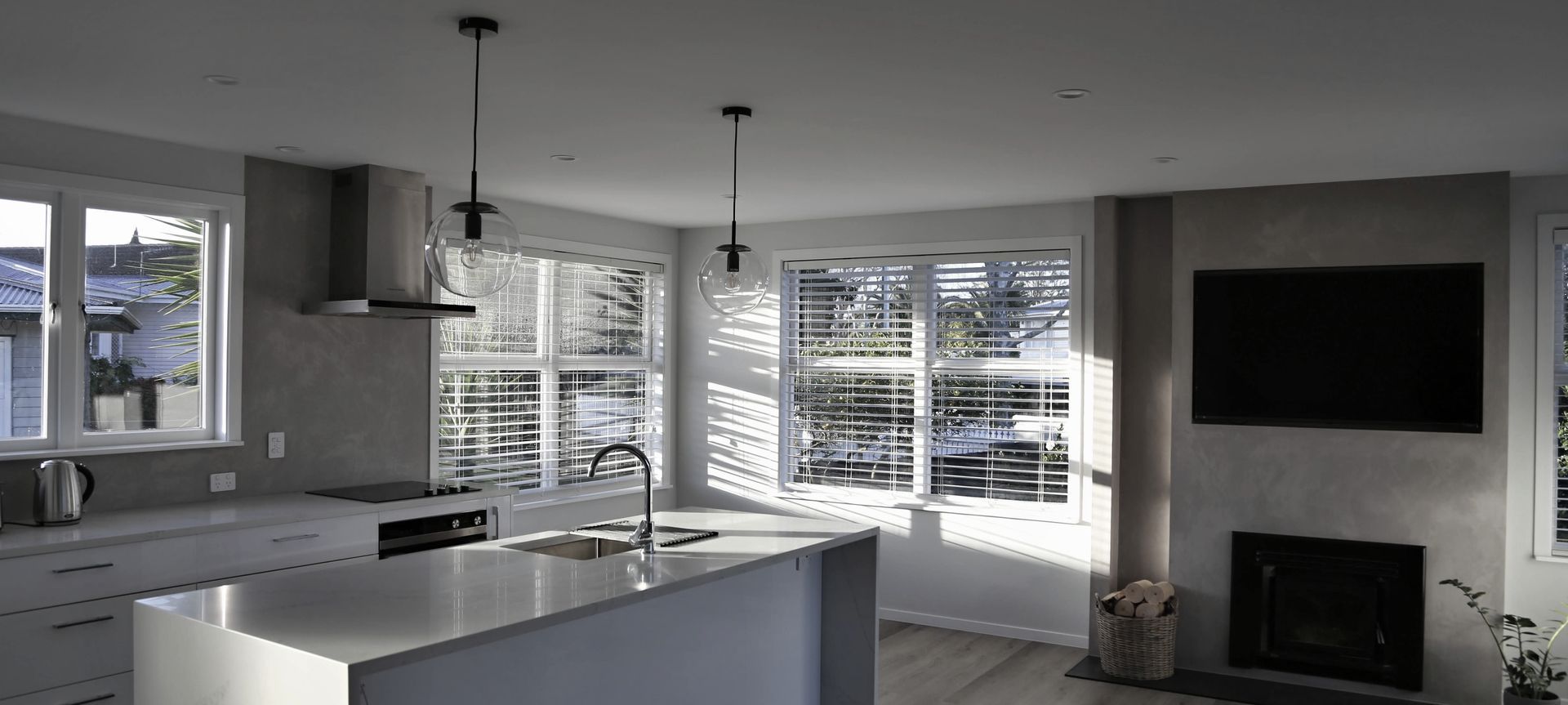 Venetian plaster Kitchen splashback banner