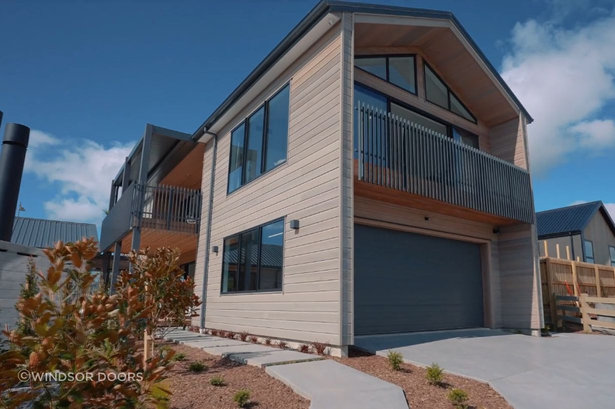 Madison-Park-Homes-Fineline-in-Colorbond-Grey-Friars-Ara-Hills-1.PNG