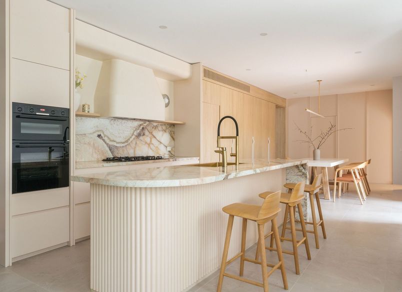 A Residence That Unfolds Like a Magnolia