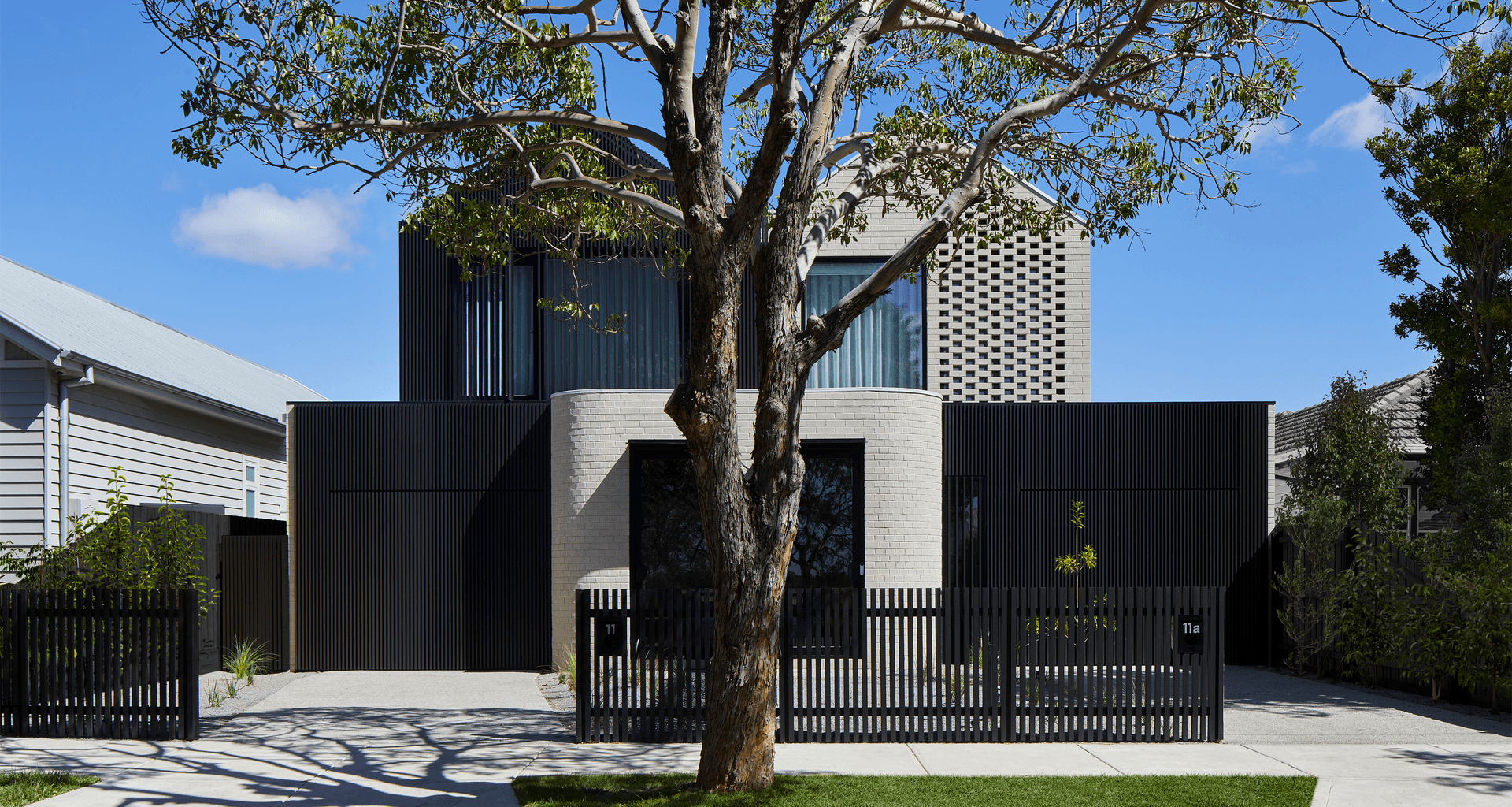 Contemporary Living | Mancini Made banner