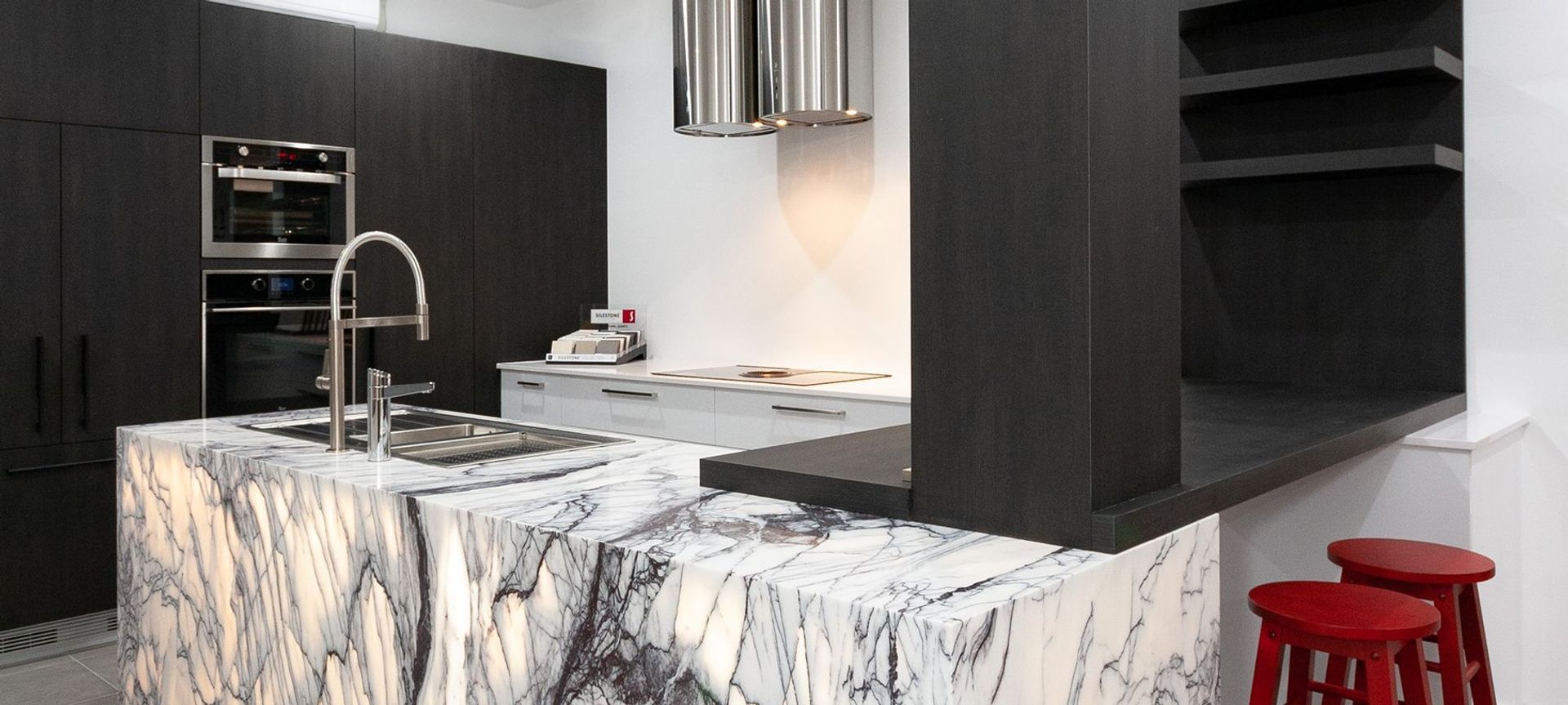 Black & White Quartzite Kitchen, Drummoyne banner