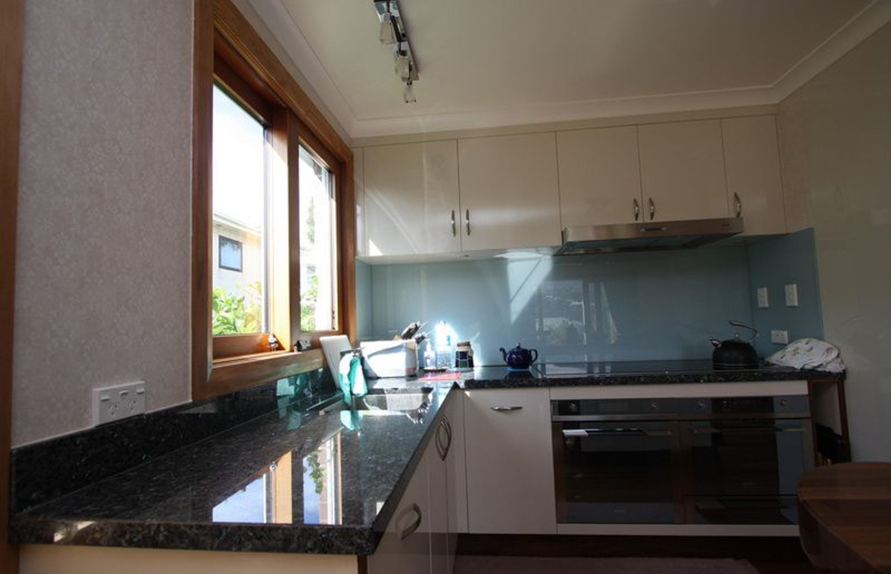 Another side of the kitchen