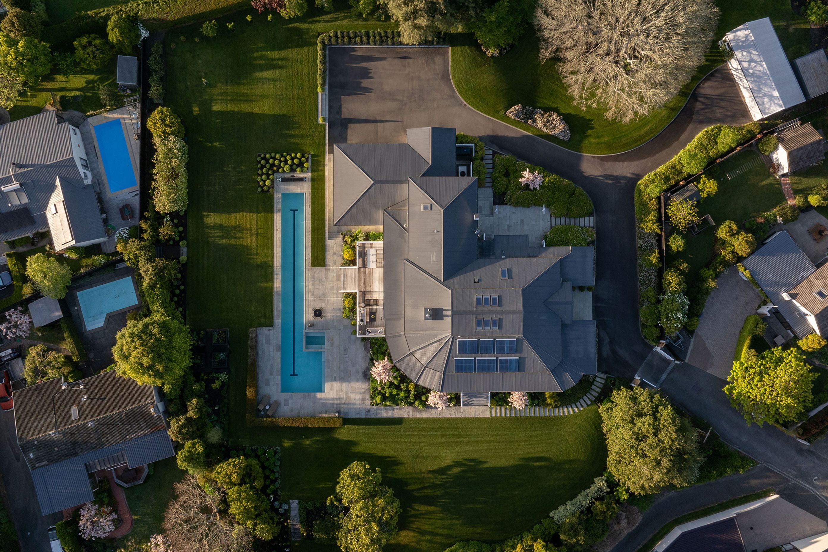 Maulder-Builders-Busby-Hill-2.jpg