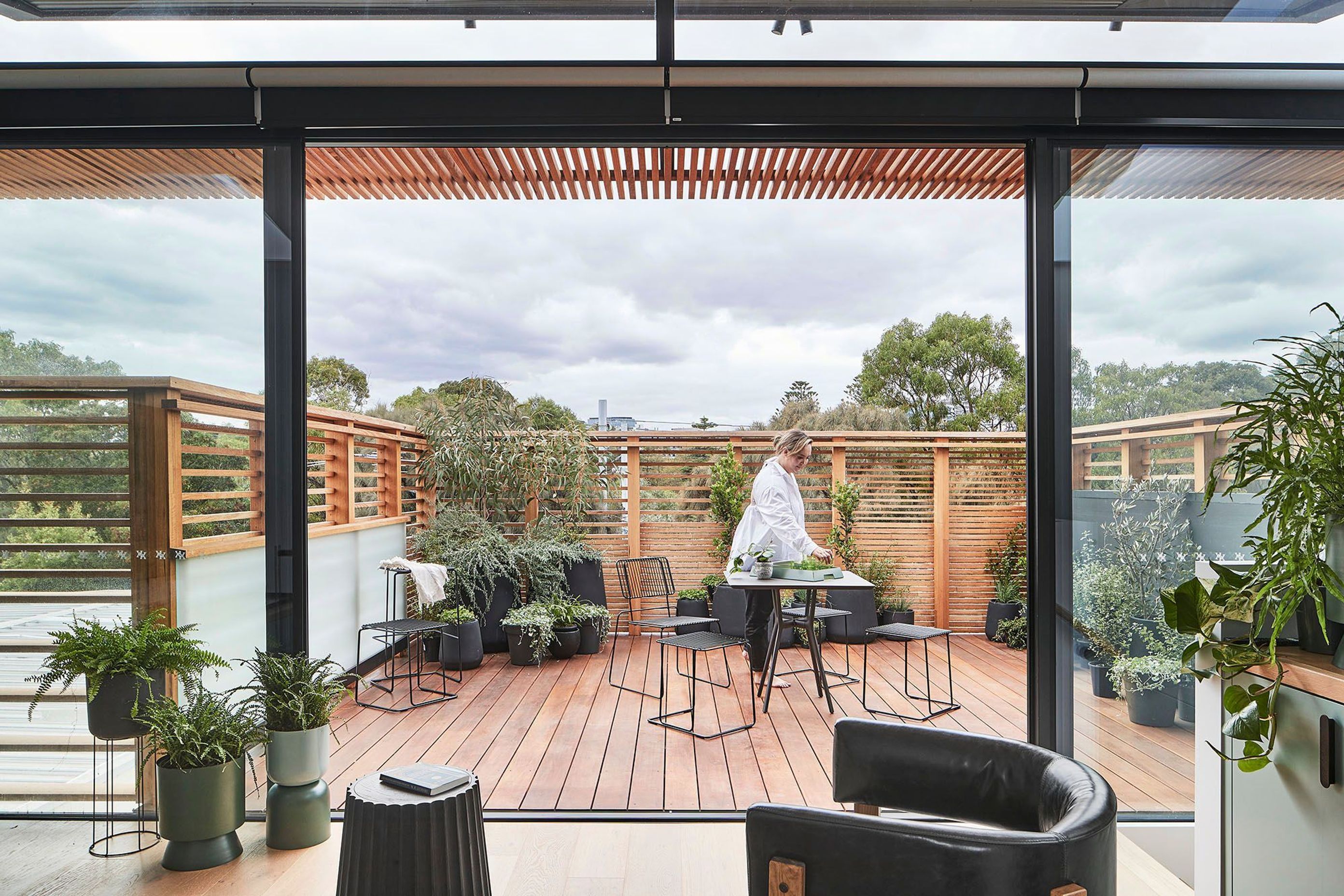 McMahonCanterburyRdStKildaWestsmg3497w-v2.jpg