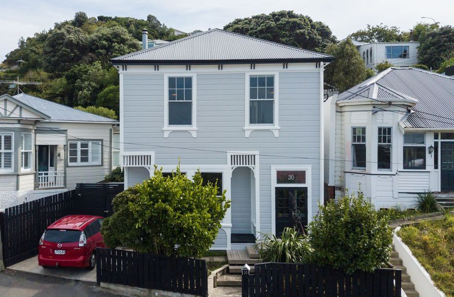 Harmonious Bathroom Design in Island Bay, Wellington