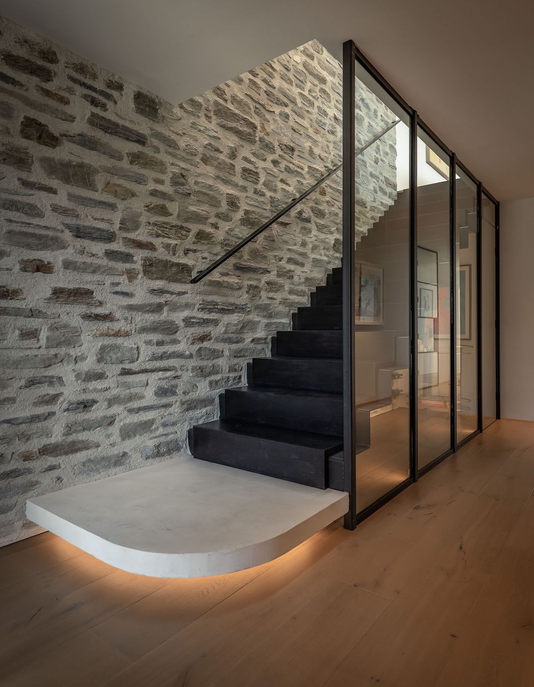 Minaret-RidgeStaircase-with-cellar-and-floating-step.jpg