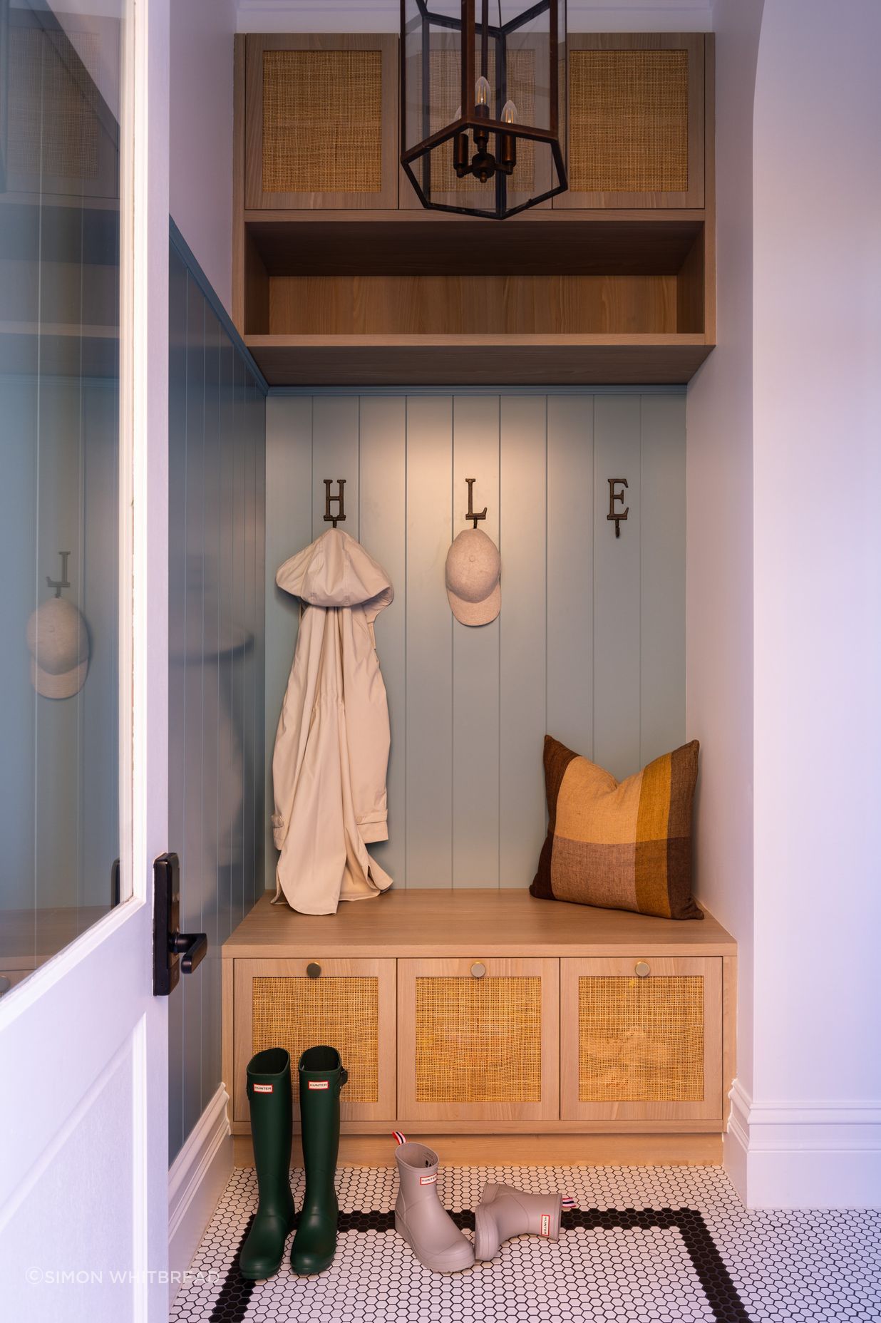 Mudroom-entry-Mosman-01.jpg