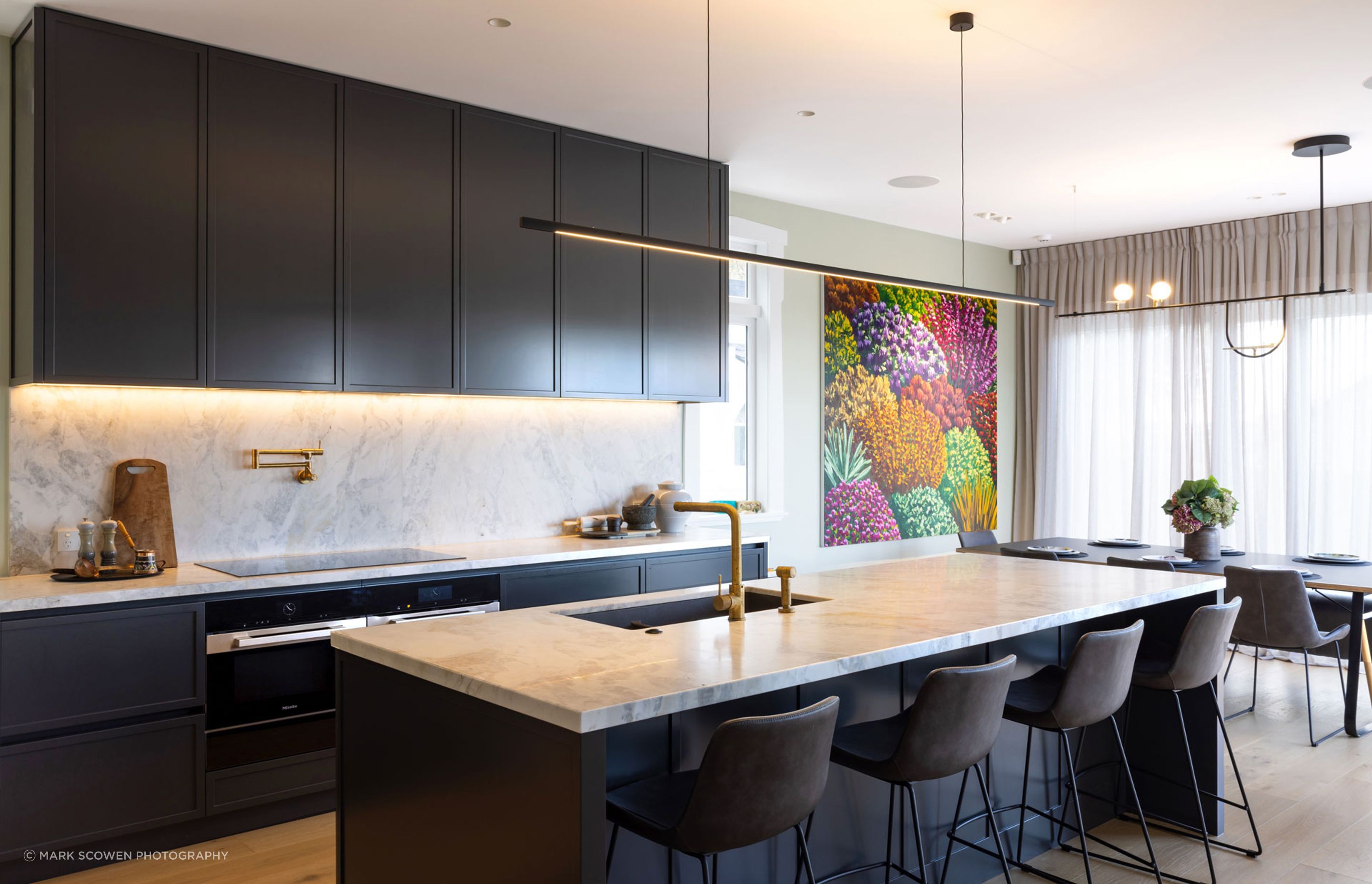 NeoDesigncustomkitchenrenovationdesignerAucklandshakerdark-greymarble4.jpg