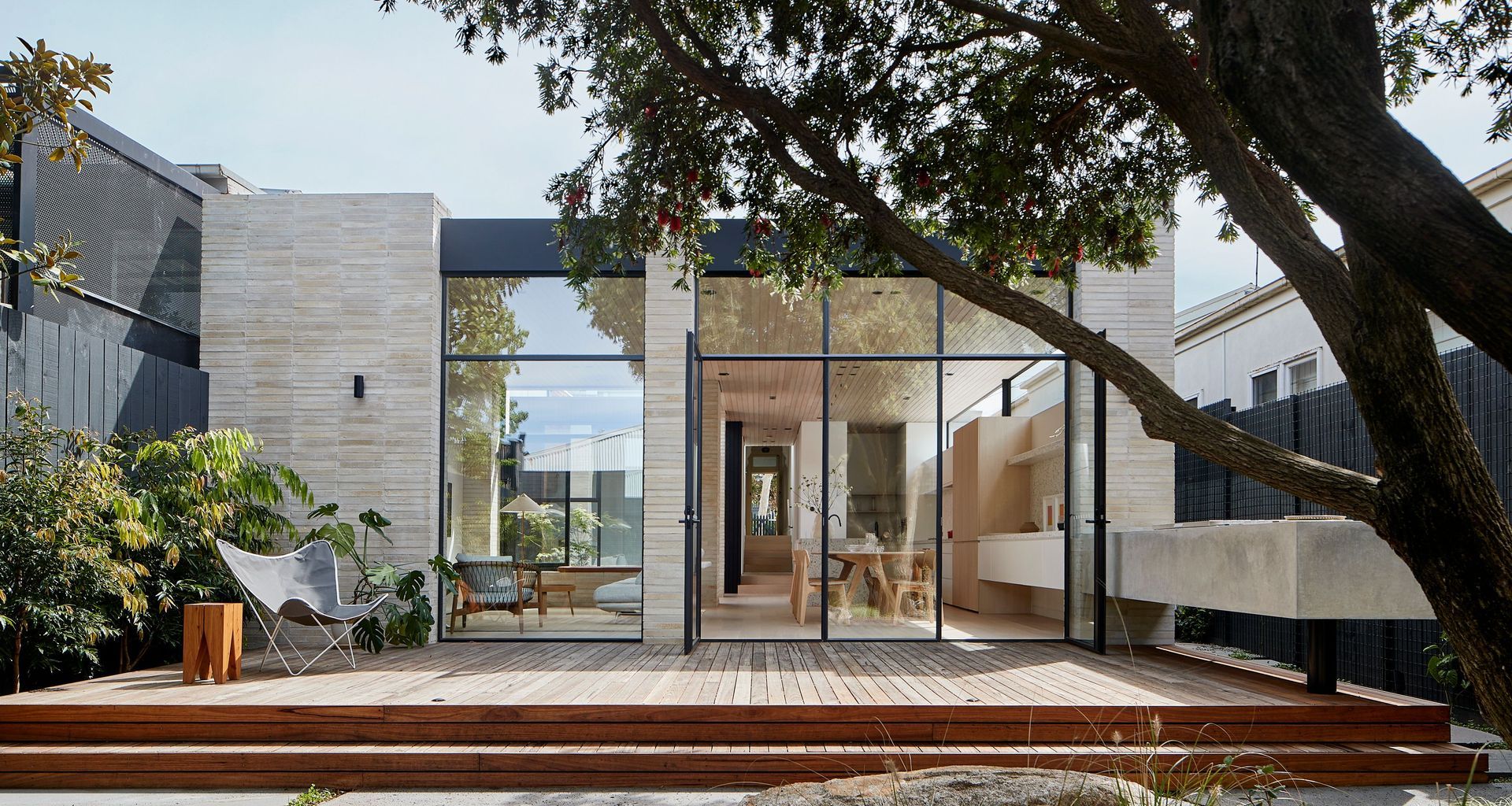 Clifton Hill Courtyard House banner