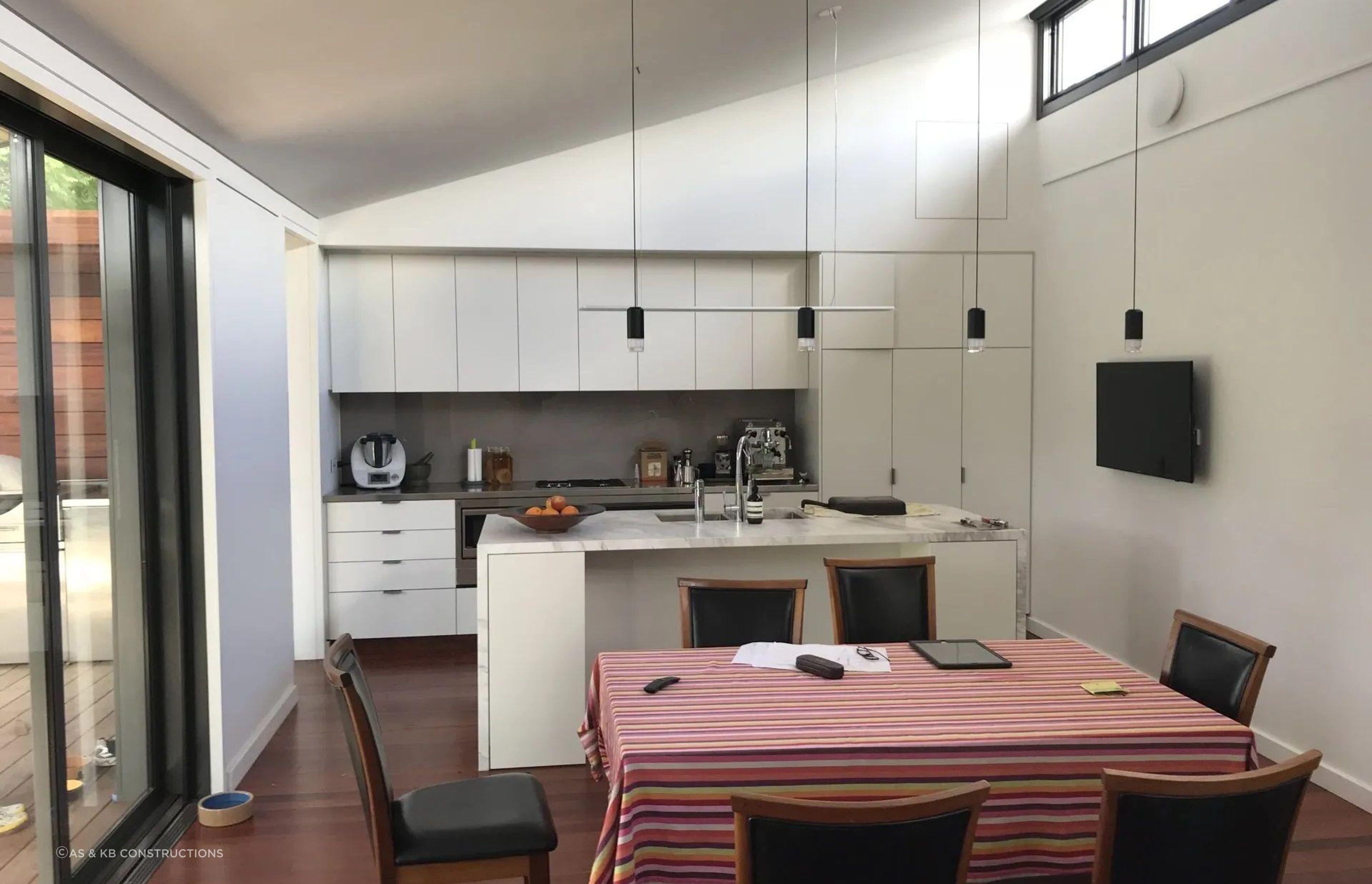 LEICHHARDT, Stanley St