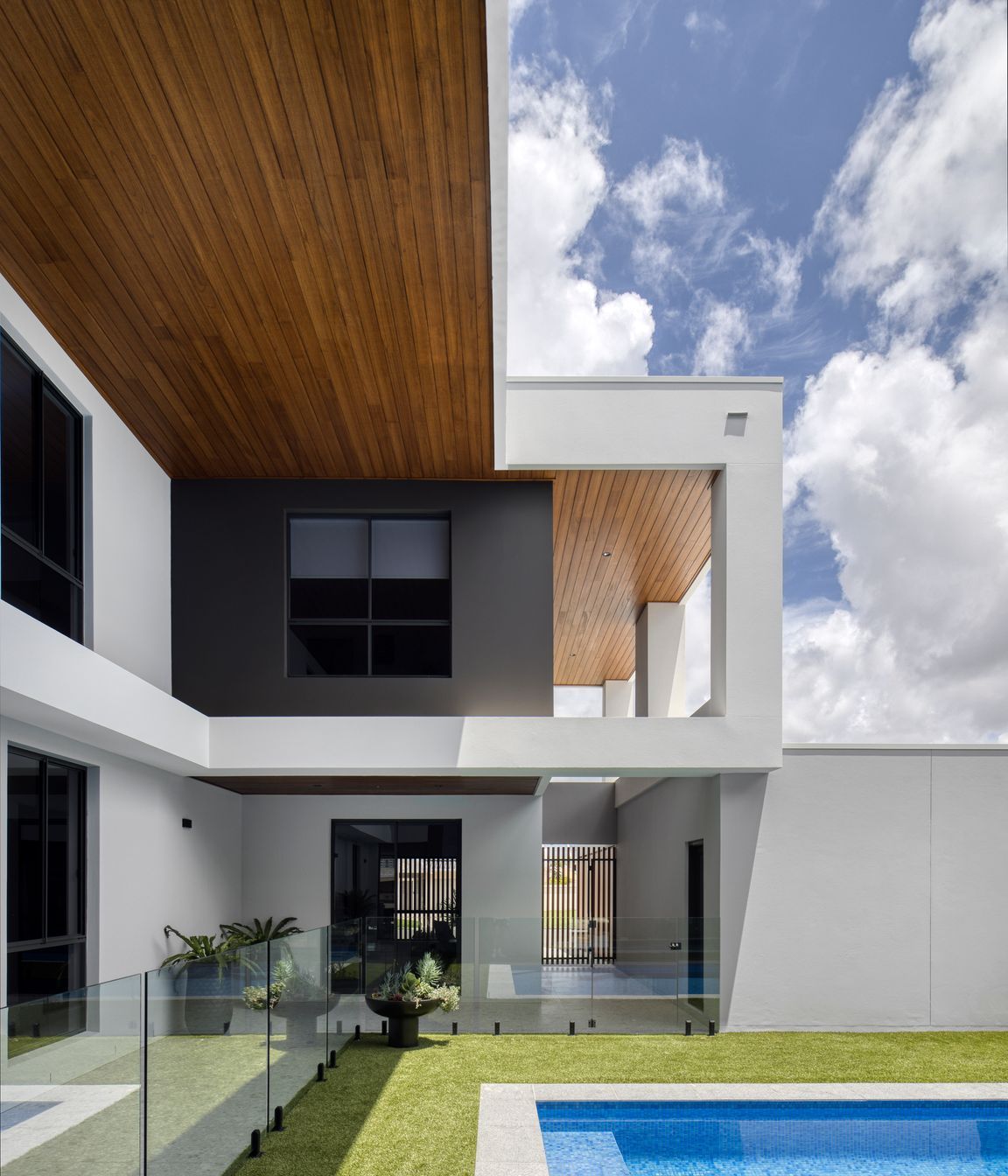 Paradise Waters Residence